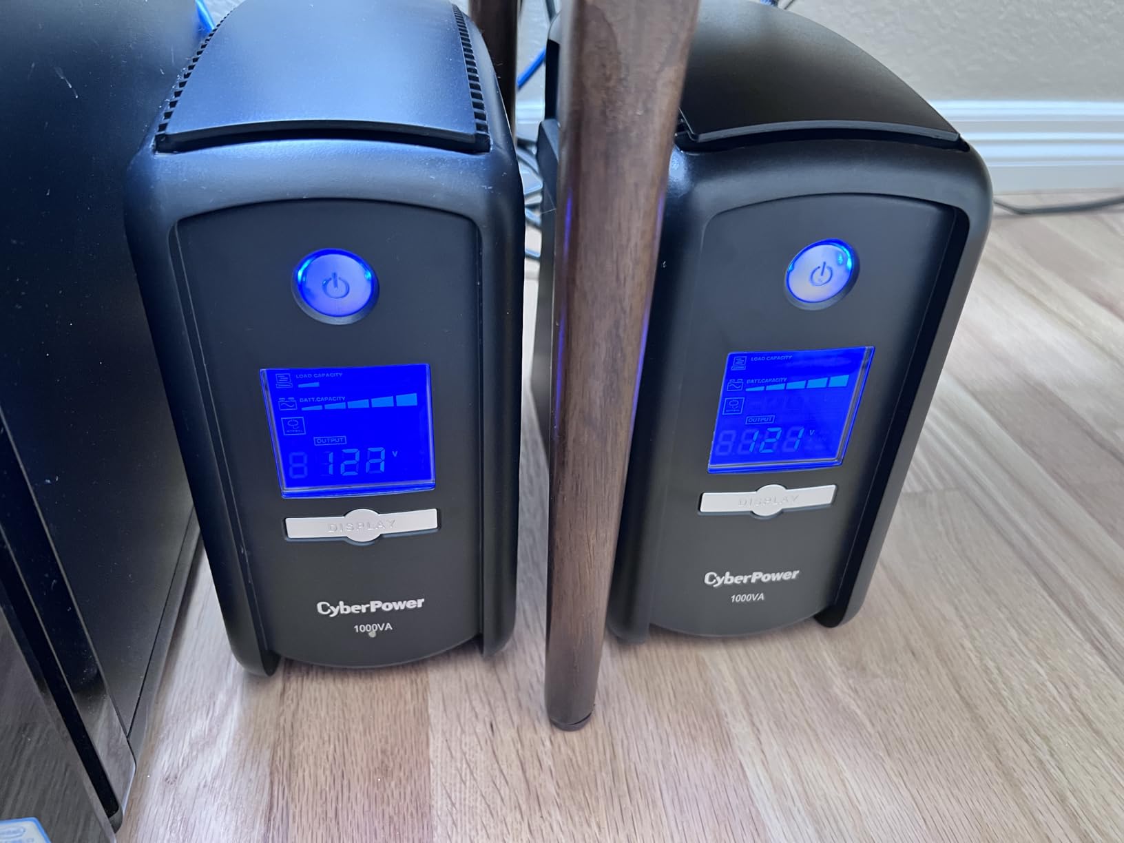 CyberPower CP1000AVRLCD Intelligent LCD UPS Battery Backup | 1000VA/600W, 9 Outlets, AVR, Mini-Tower, UL Certified customer photo 2