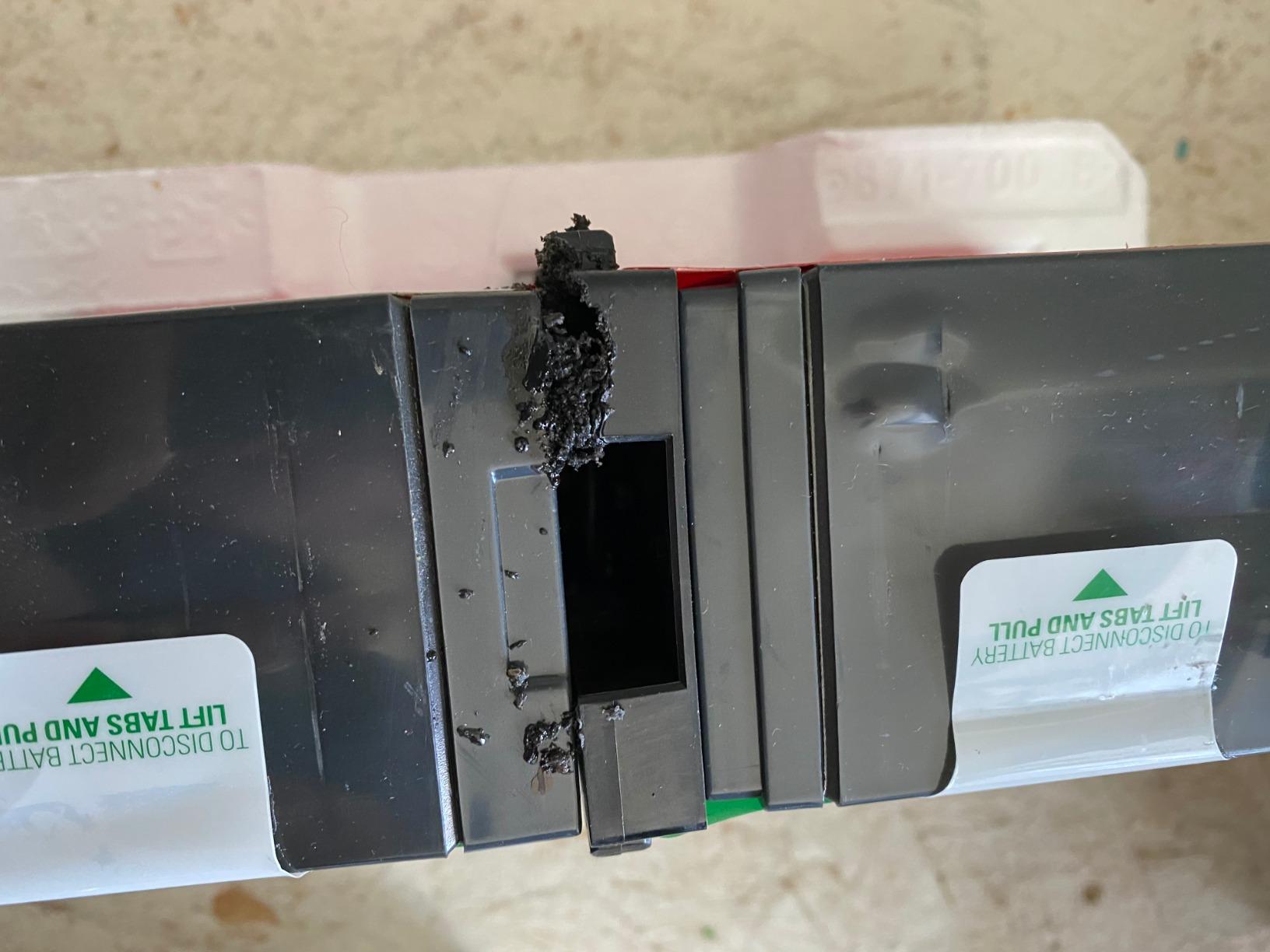 APC Genuine UPS Replacement Battery APCRBC123 for Model SMT750RM2UC BX1350M customer photo 2