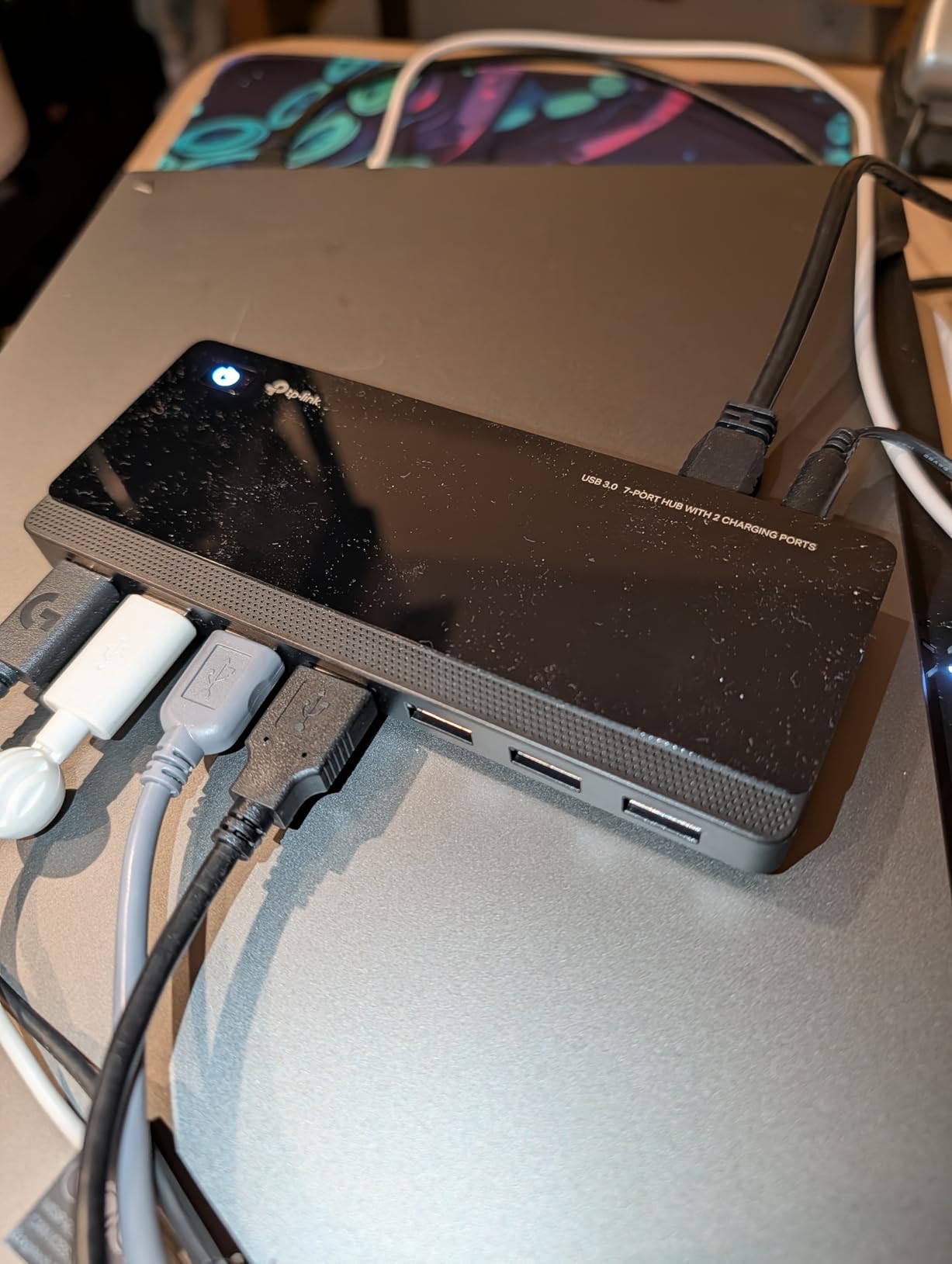 TP-Link Powered USB Hub 3.0 with 7 USB 3.0 Data Ports and 2 Smart Charging USB Ports (UH720) customer photo 2