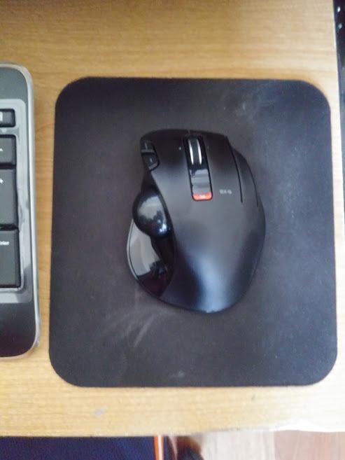 ELECOM EX-G Trackball Mouse, 2.4GHz USB Wireless, Ergonomic Design, Thumb Control, Smooth Roller Ball, Optical Tracking, 6 Programmable Buttons, Tilt Scroll, Computer Mice for Laptop PC, Windows & Mac customer photo 2