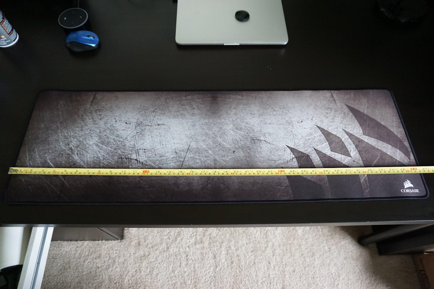 Corsair MM300 - Anti-Fray Cloth Gaming Mouse Pad - High-Performance Mouse Pad Optimized for Gaming Sensors - Designed for Maximum Control - Extended, Multi Color customer photo 2