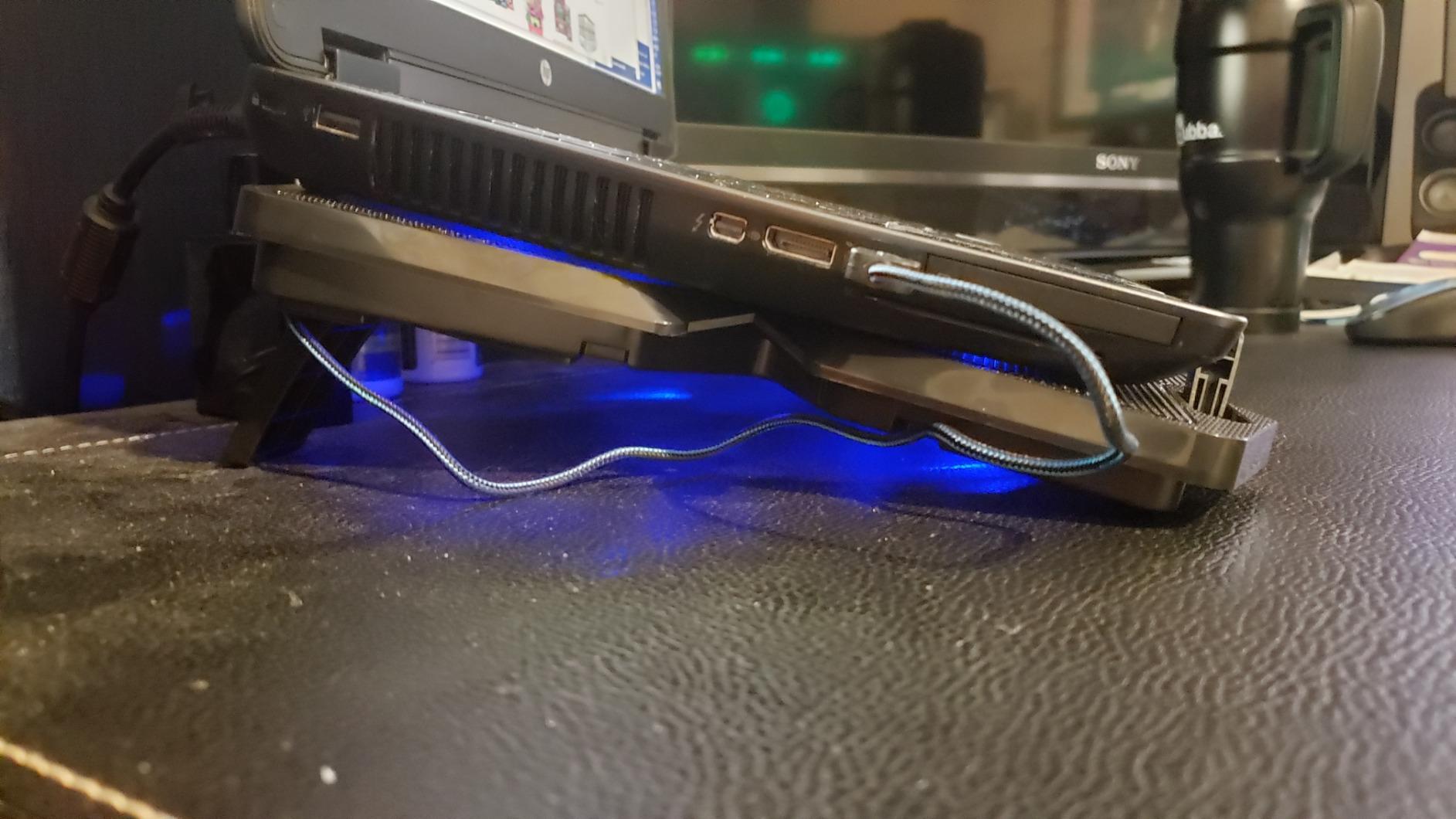 KLIM Wind Laptop Cooling Pad - New Version - The Most Powerful Rapid Action Cooling Fan - Laptop Stand with 4 Cooling Fans at 1200 RPM - USB Fan - PS5 PS4 - Blue customer photo 2