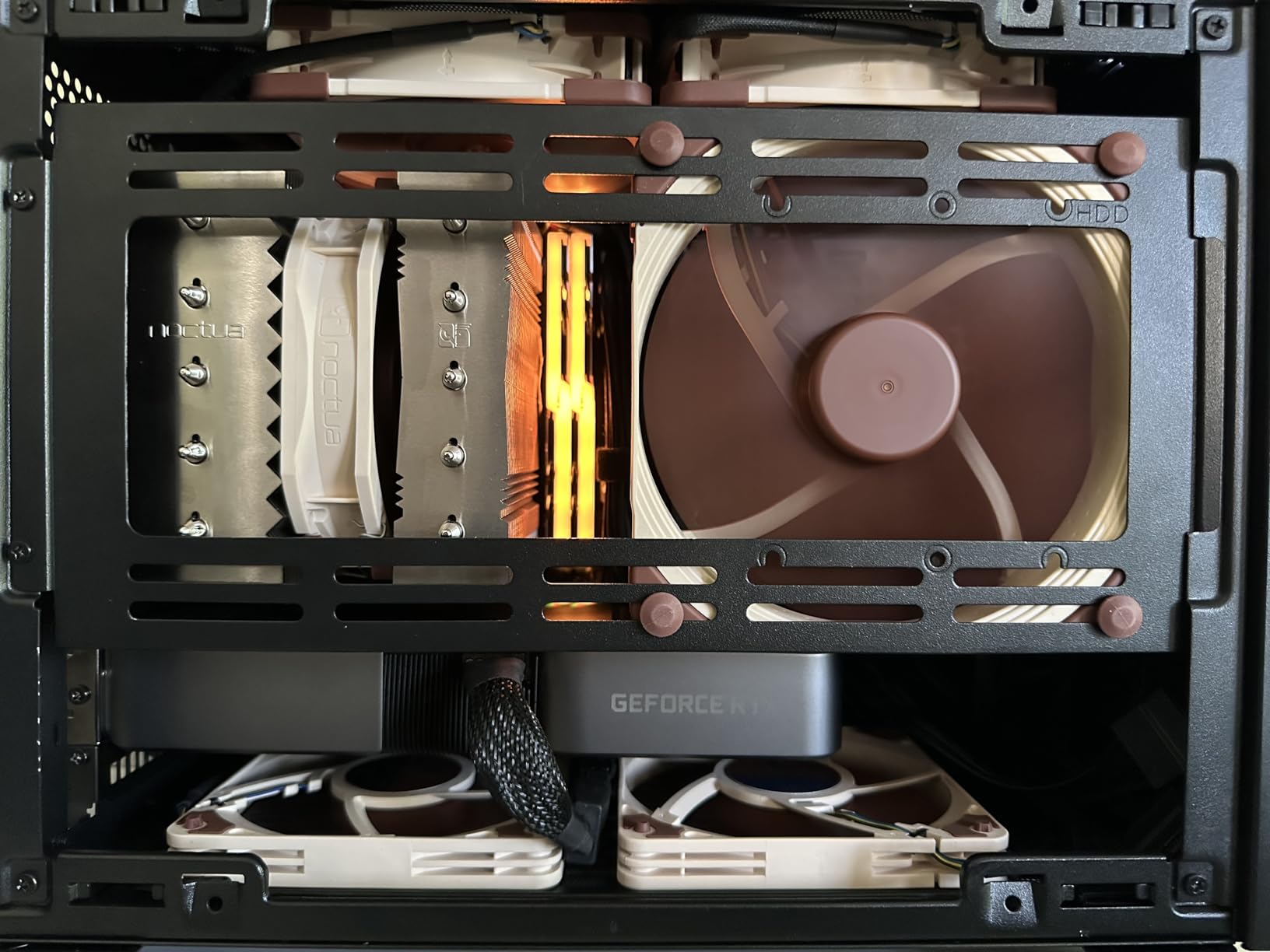 Noctua NF-A12x15 PWM, Premium Quiet Slim Fan, 4-Pin (120x15mm, Brown) customer photo 1