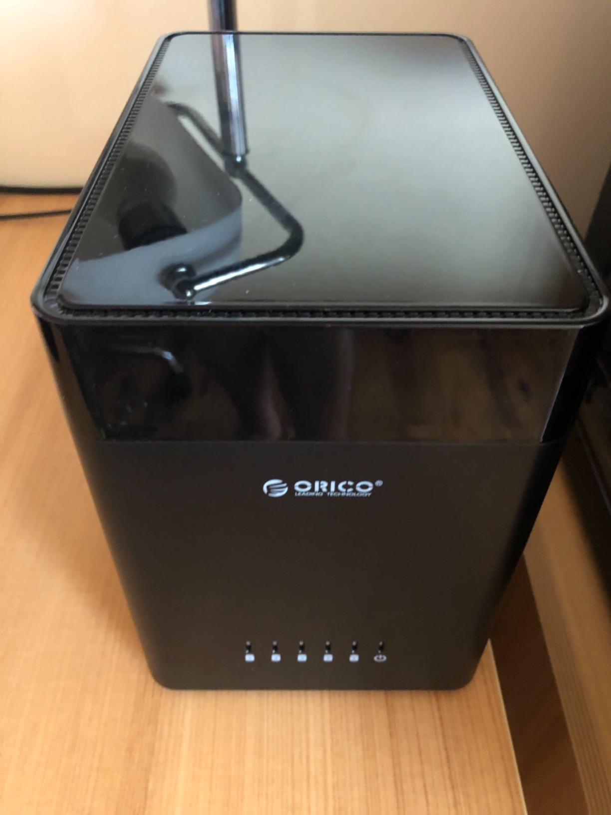 ORICO 5 Bay Hard Drive Enclosure Supports 2.5/3.5 inch Drives | Magnetic USB 3.0 to SATA customer photo 1