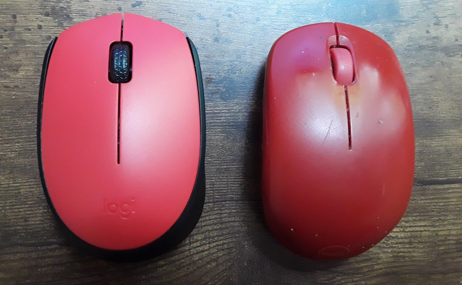 Logitech M170 Compact Ambidextrous 2.4 GHz Wireless Mouse - Black customer photo 1