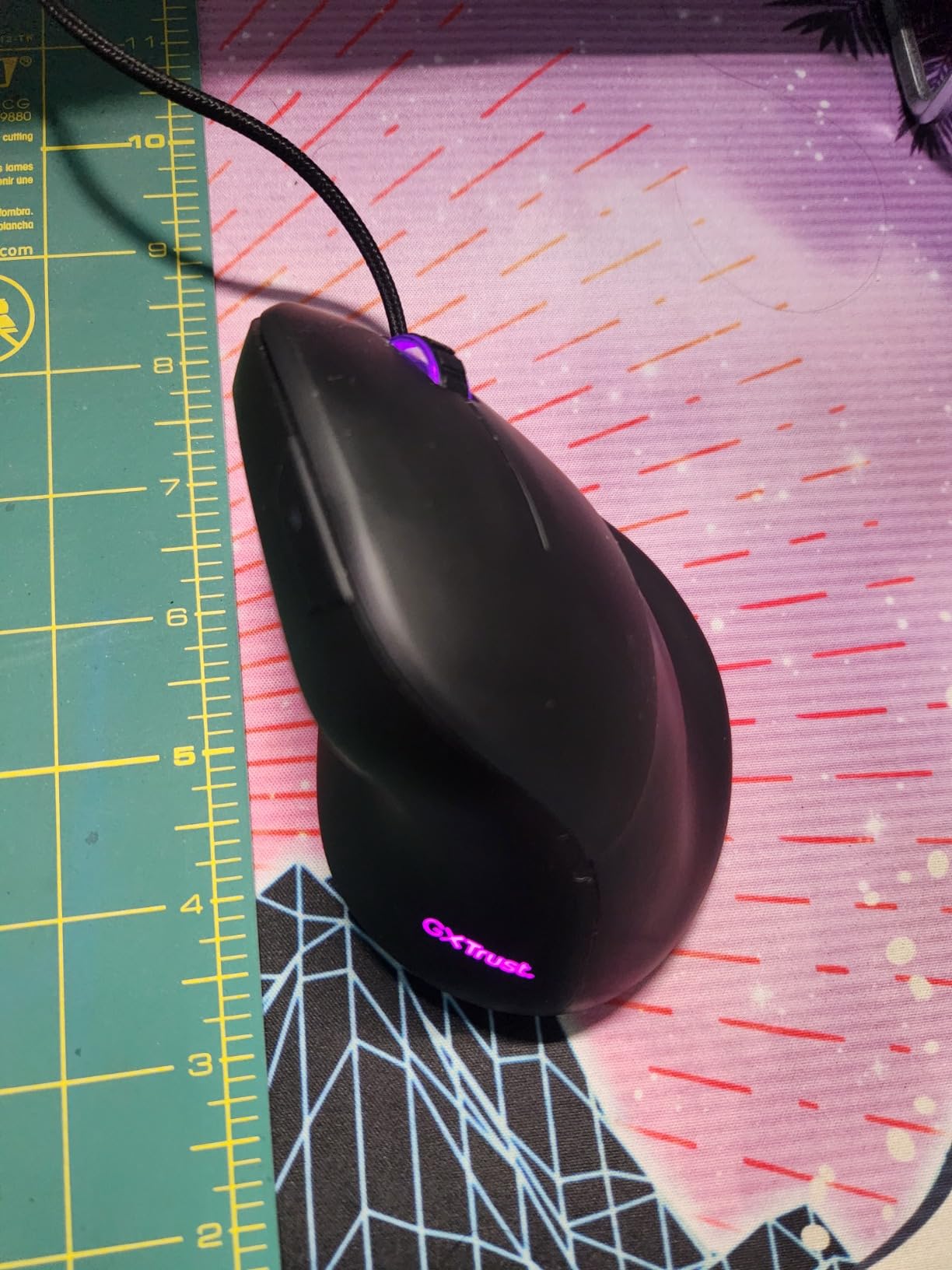 Trust Gaming GXT 144 Rexx Vertical Ergonomic Gaming Mouse, 250-10,000 DPI, 6 Buttons, Black customer photo 1