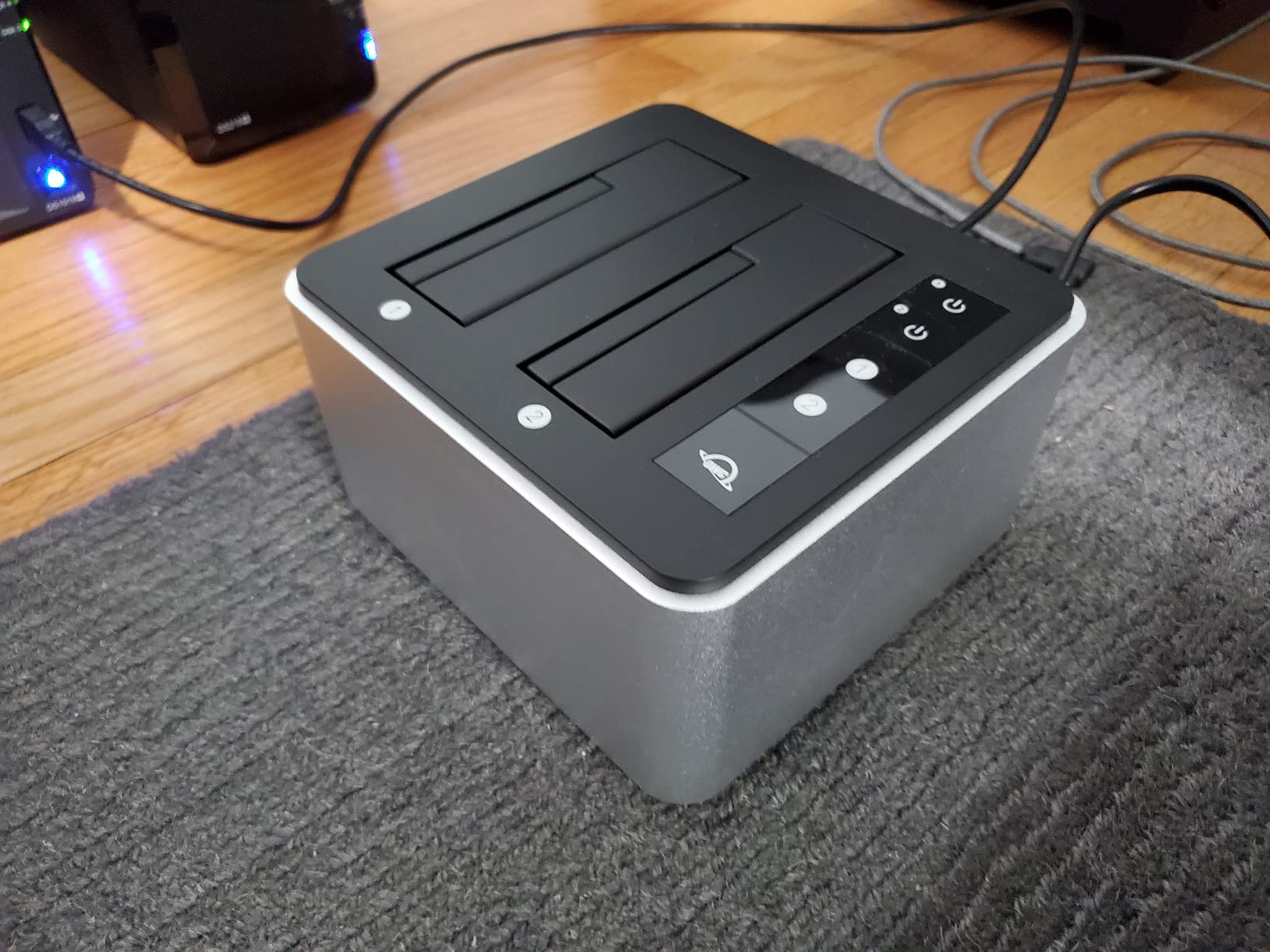 OWC Drive Dock USB 10Gb/s Dual Bay SATA Drive Solution customer photo 2