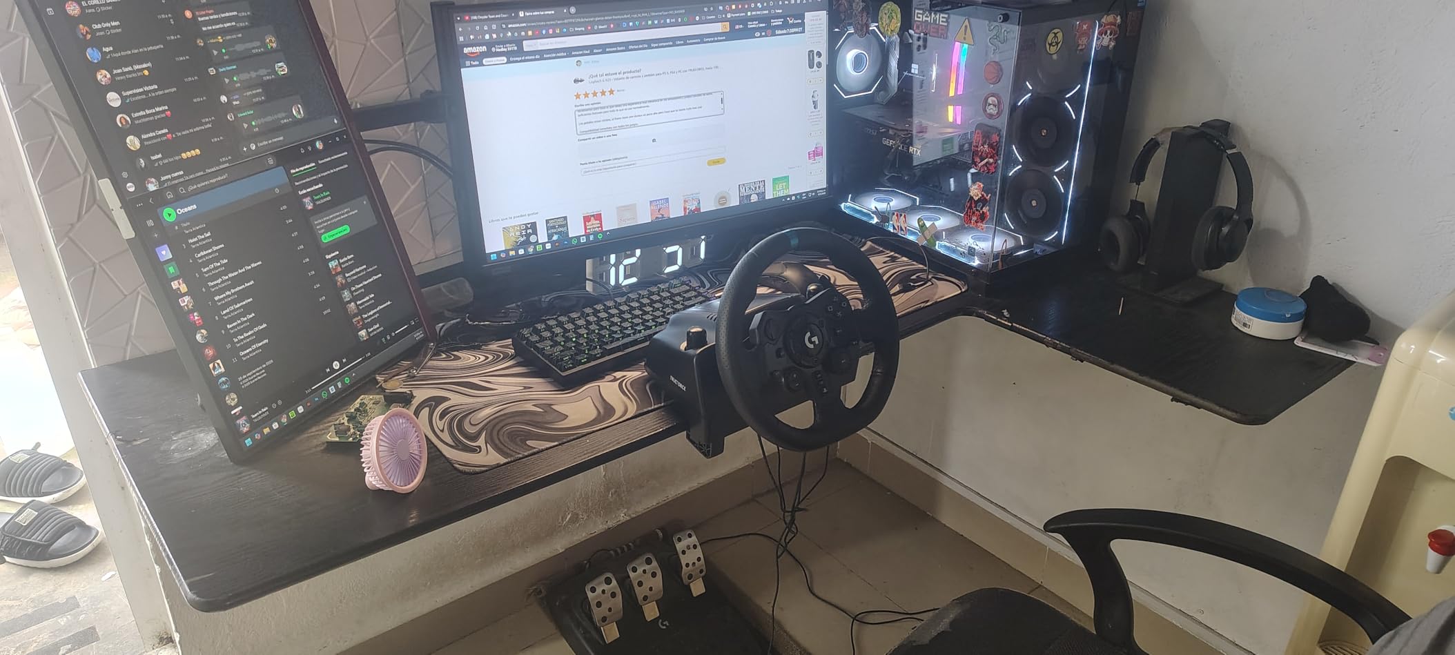 Logitech G923 Racing Wheel and Pedals for Xbox X|S, Xbox One and PC Featuring TRUEFORCE up to 1000 Hz Force Feedback, Responsive Pedal, Dual Clutch Launch Control, and Genuine Leather Wheel Cover | TRUEFORCE Force Feedback Integration with Major Titles up to 1000 Hz, Dual Clutch Launch Control customer photo 2