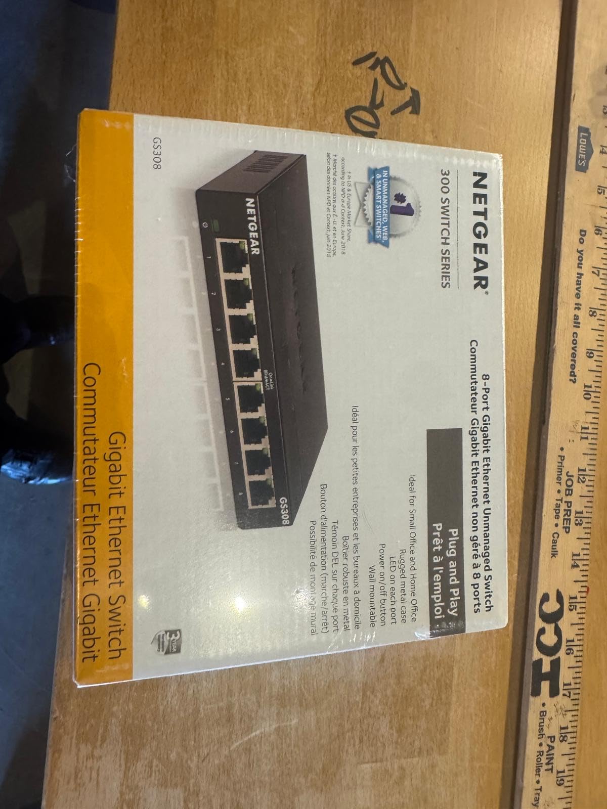 NETGEAR 5-Port Gigabit Ethernet Unmanaged Network Switch (GS305) | Essentials Model, Home Network Hub, Office Ethernet Splitter, Plug-and-Play, Silent Operation, Desktop or Wall Mount customer photo 1