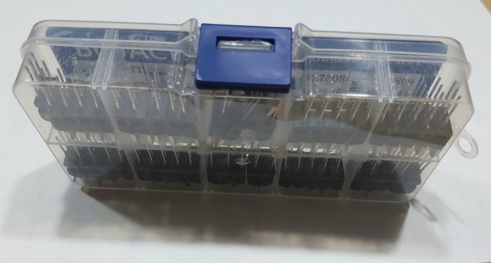 BOJACK 10 Values 50 Pcs LM317 L7805 L7806 L7808 L7809 L7810 L7812 L7815 L7818 L7824 TO-220 Package High Current Positive Voltage Regulator Assortment Kit customer photo 2