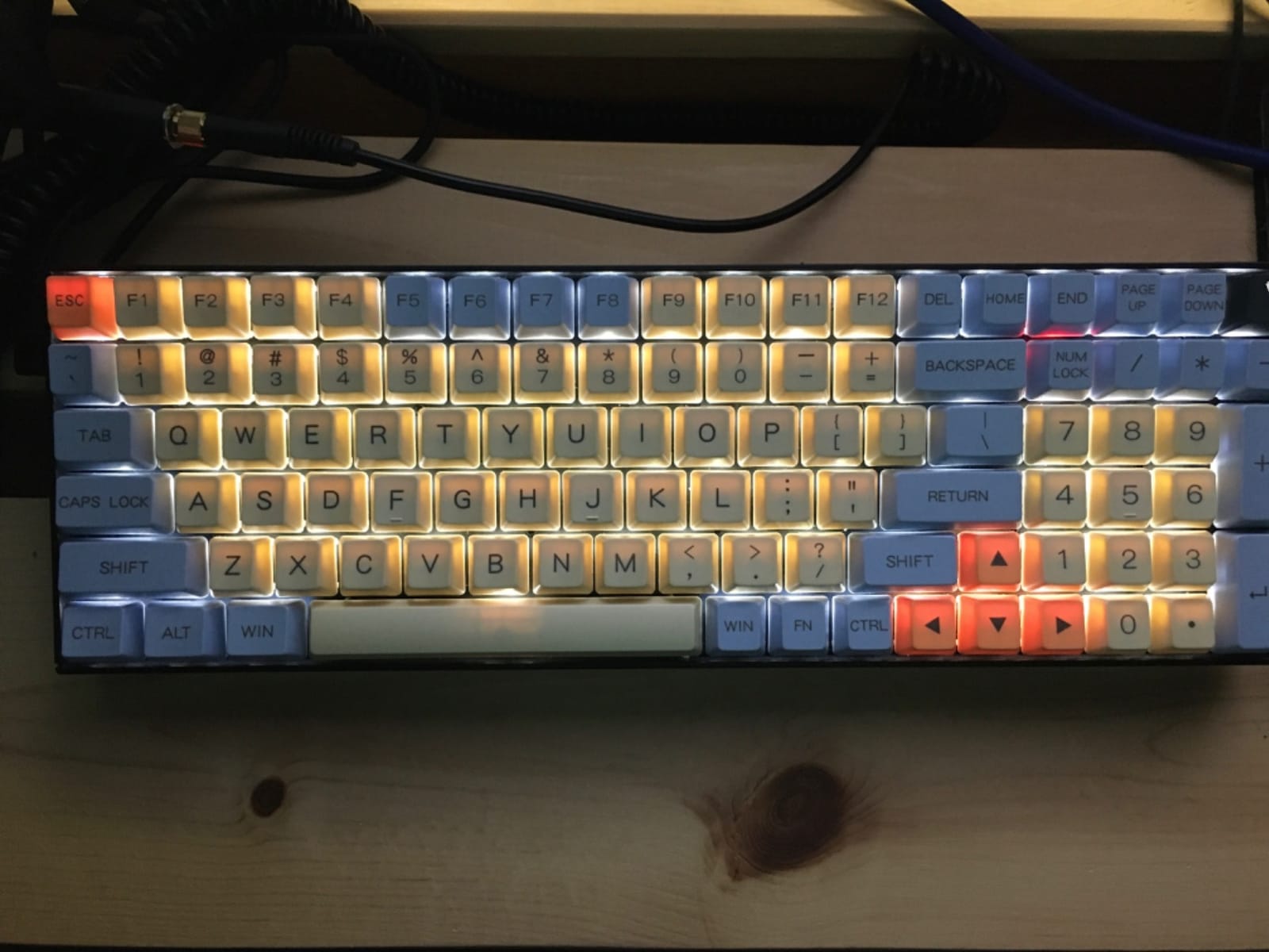 Keychron K4 96% Layout 100 Keys Wireless Bluetooth 5.1/Wired USB Mechanical Gaming Keyboard with Keychron Super Brown Switch White LED Backlight N-Key Rollover for Mac Windows PC-Version 2 customer photo 1