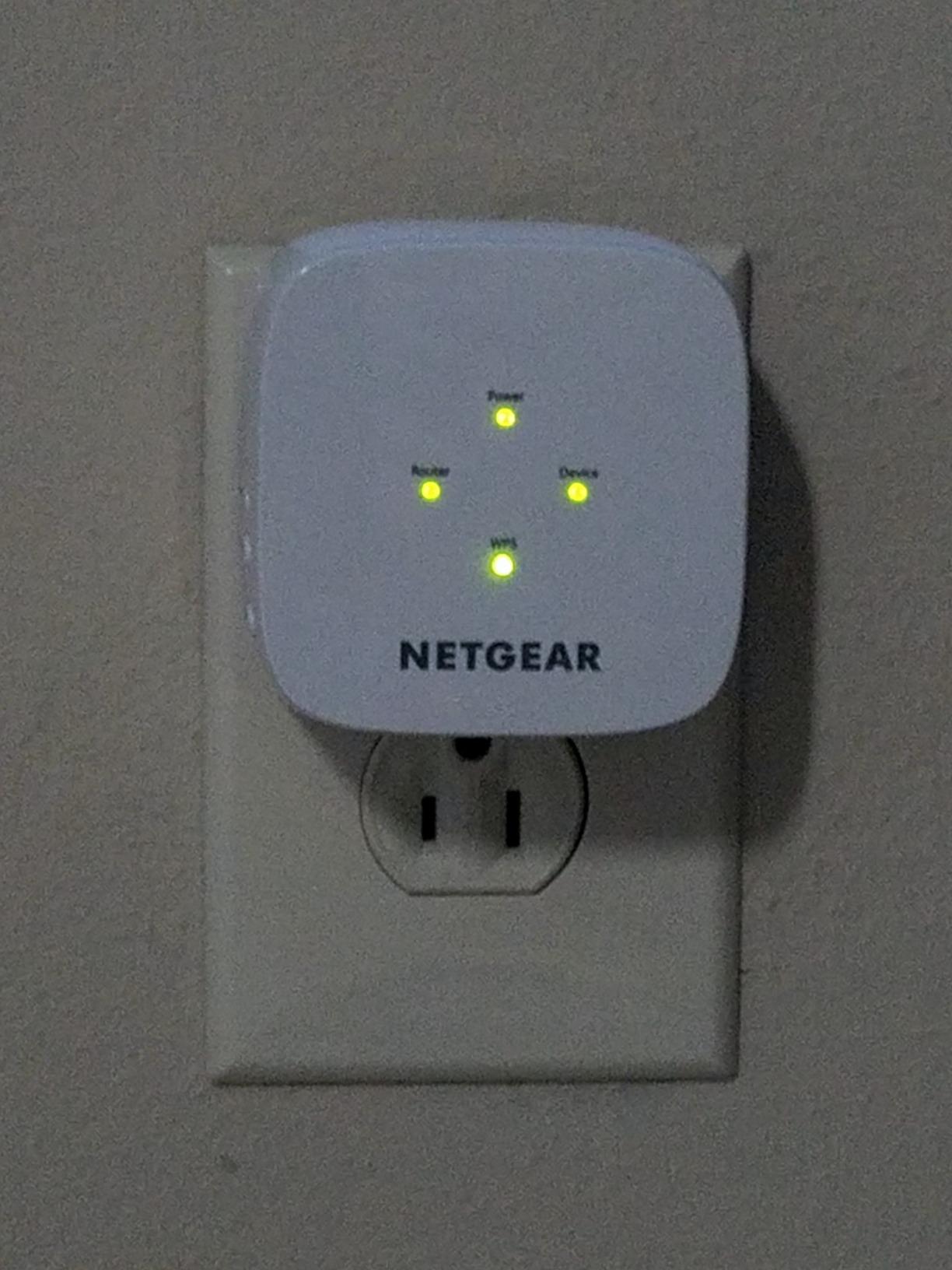 NETGEAR WiFi Mesh Range Extender (EX5000) - Covers up to 1,000 sq.ft. and 15 Devices with AC1200 Dual Band Wireless Signal Booster & Repeater (up to 1200 Mbps Speed) - Compact Wall Plug Design customer photo 2