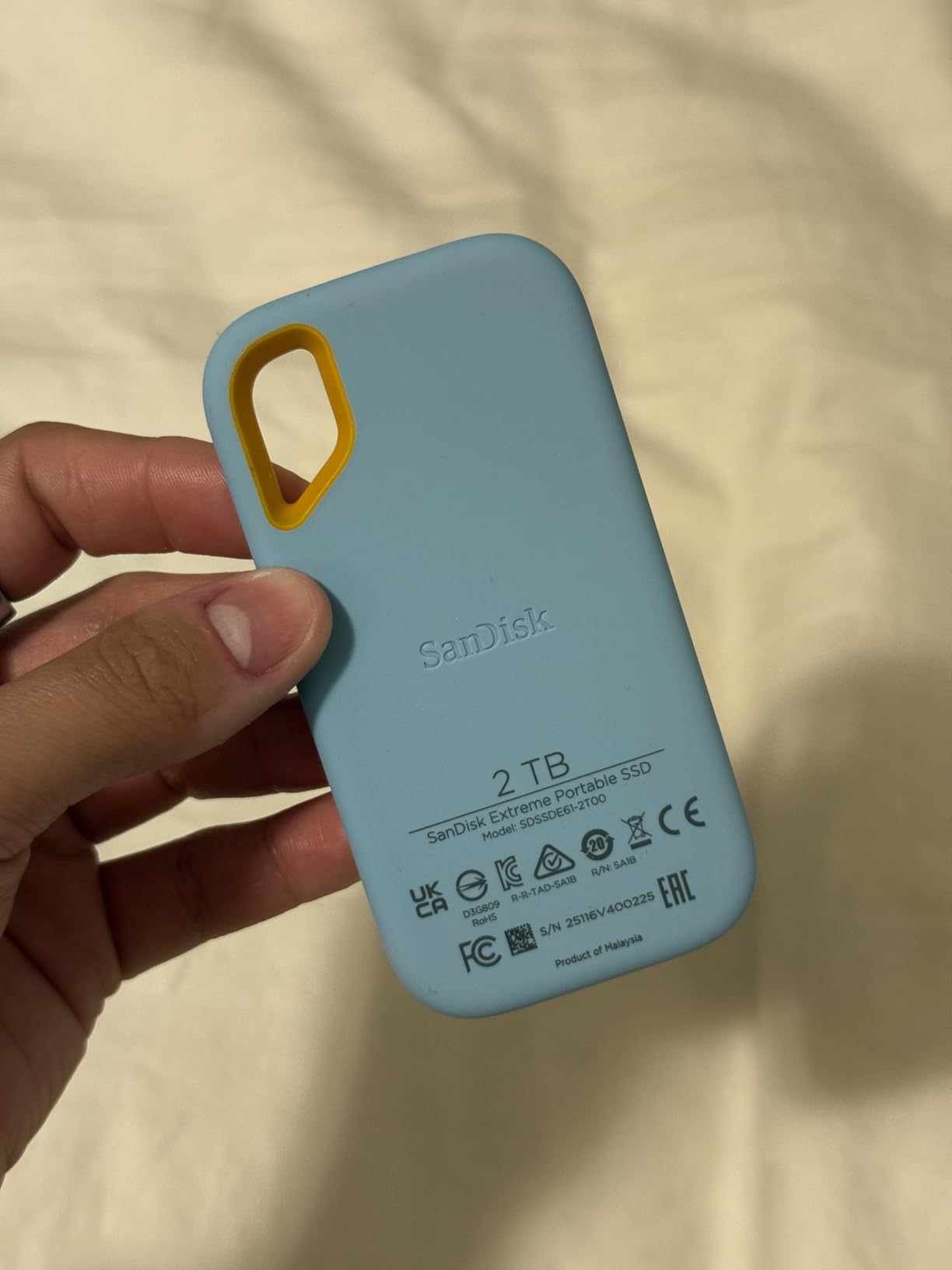 SANDISK 500GB Extreme Portable SSD (Old Model) - Up to 1050MB/s, USB-C, USB 3.2 Gen 2, IP65 Water and Dust Resistance, Updated Firmware - External Solid State Drive - SDSSDE61-500G-G25 customer photo 1