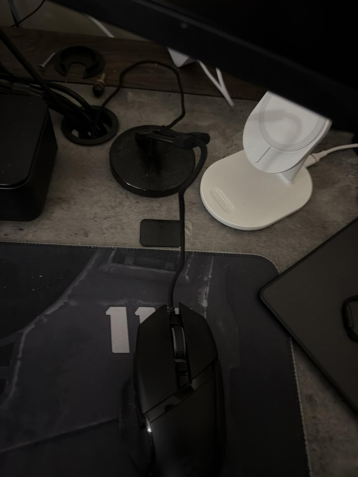 Razer Gaming Mouse Bungee V3 Chroma, Drag-Free Wired Mouse Support, Black | For Esports-Level Performance, Weighted Base, Anti-Slip Feet customer photo 2