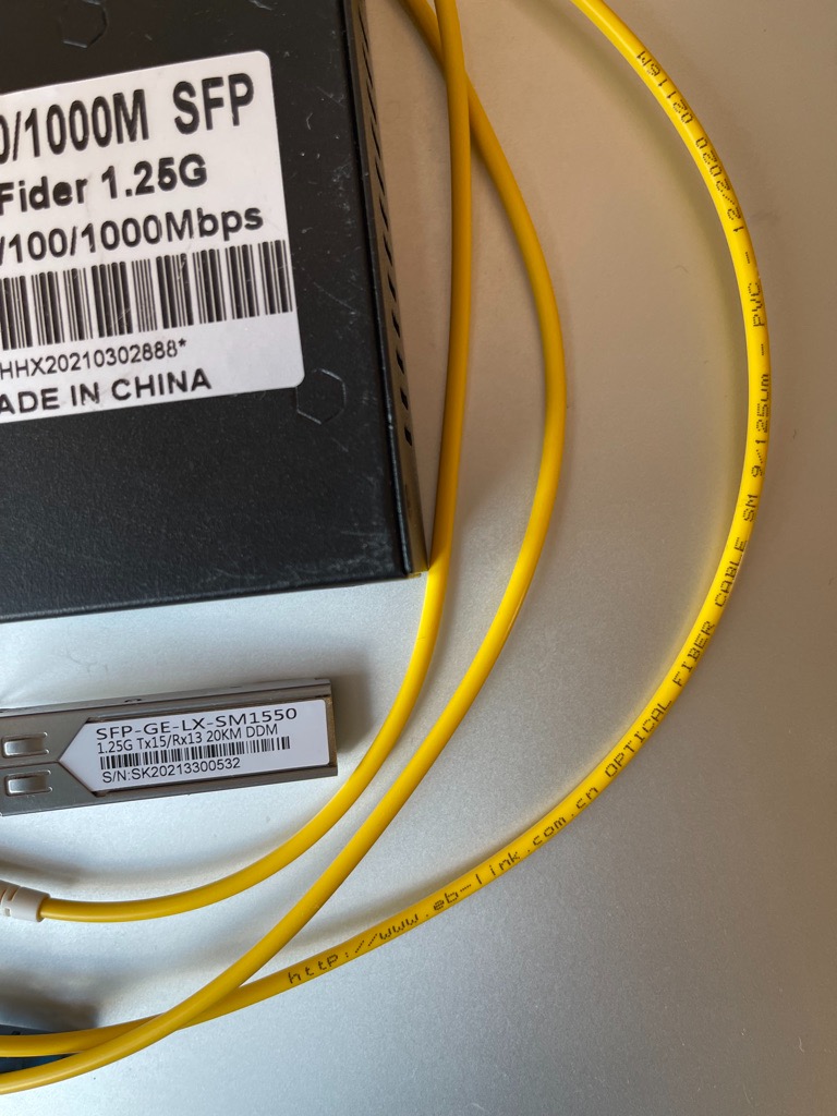 A Pair of 1.25G/s Bidi Gigabit Single-Mode Fiber Ethernet Media Converter with 2PCS Bidi SFP LC Transceiver Module Included, 10/100/1000Base-Tx to 1000Base-SX SMF RJ45 to SFP Slot up to 30KM customer photo 1