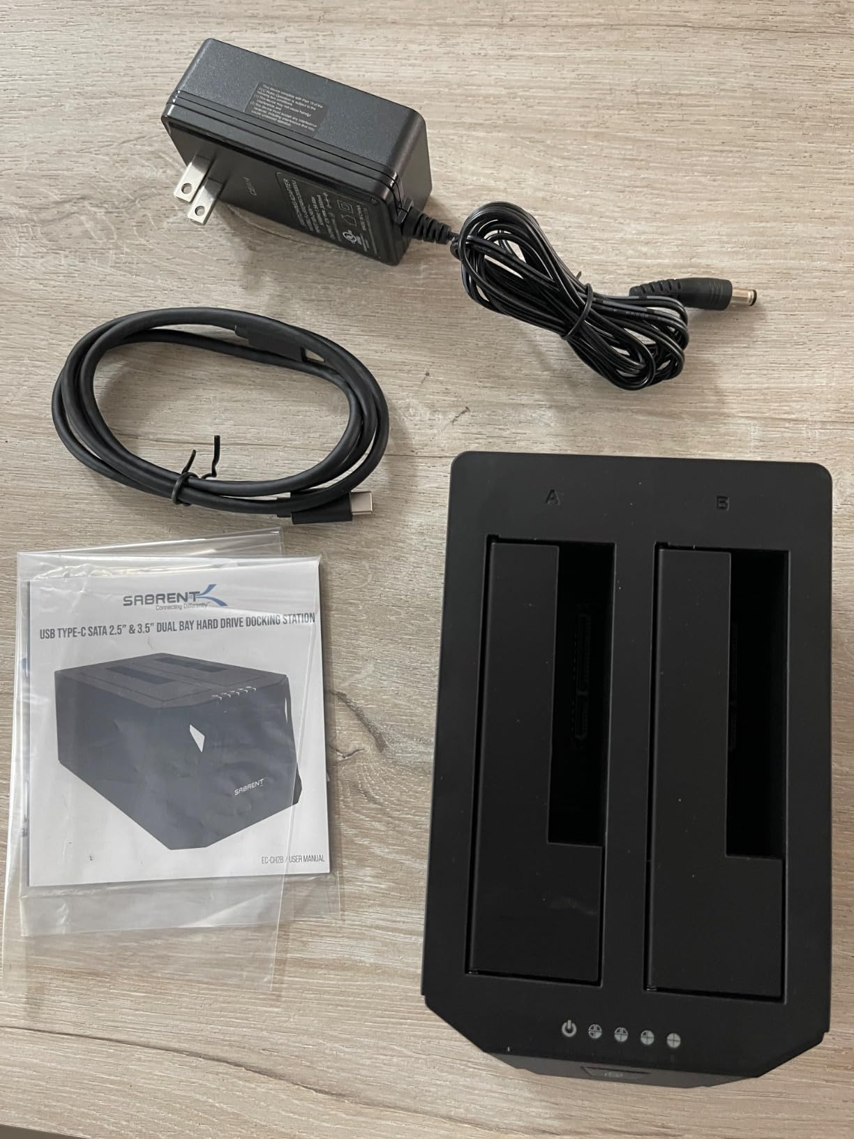 SABRENT Dual-Bay USB-C Hard Drive Docking Station & Cloner (EC-CH2B) customer photo 1