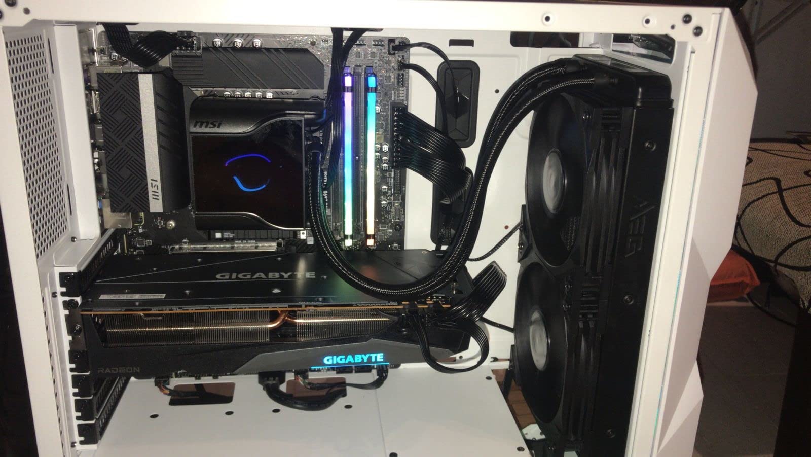 MSI MEG CORELIQUID S280 AIO CPU Liquid Cooler - 2.4
