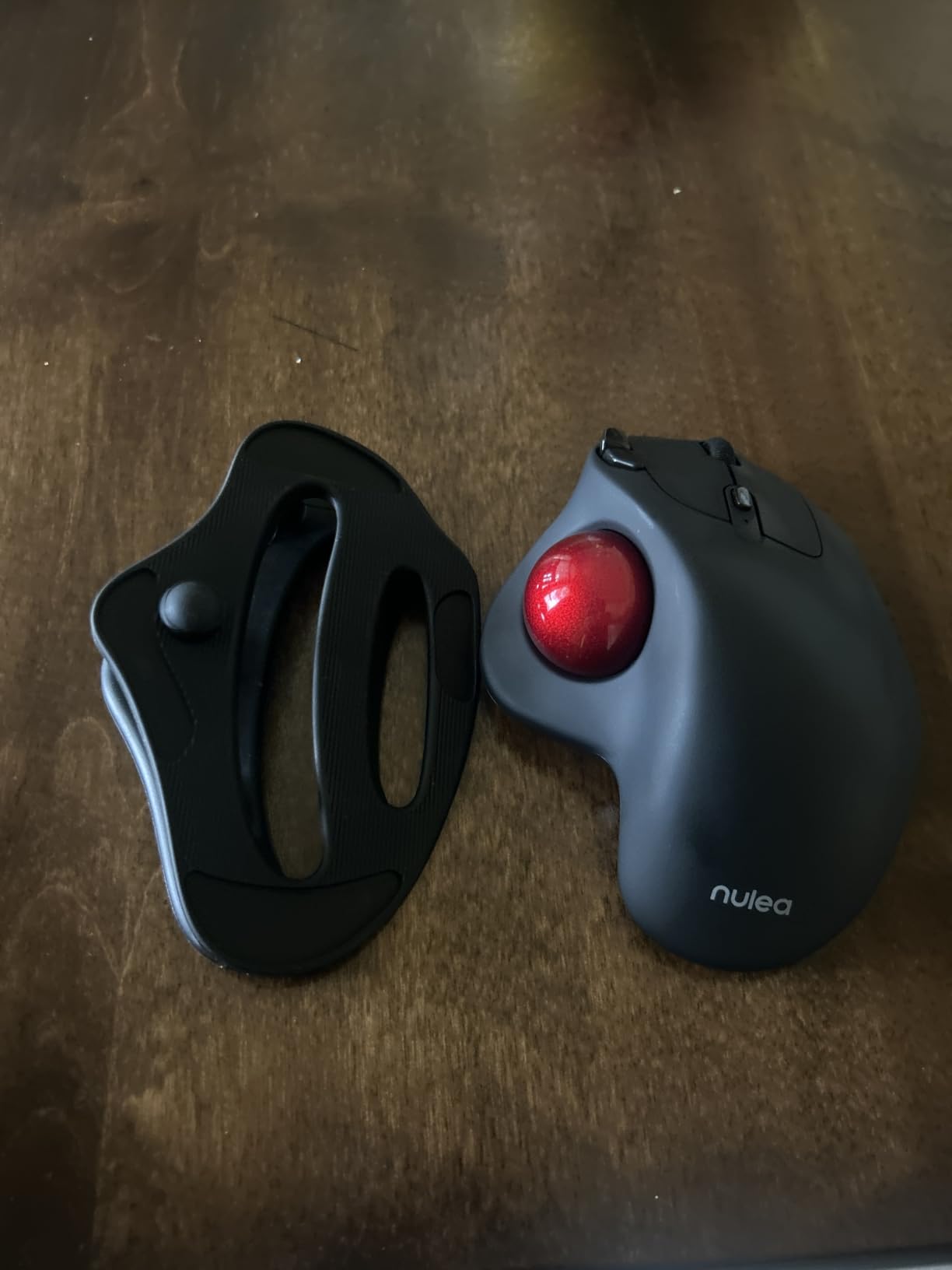 Nulea M501 Wireless Trackball Mouse Ergonomic Thumb Control, 4 DPI Levels | Rechargeable mouse with Bluetooth USB receiver, 3 device use, smooth tracking, compatible with PC Mac Windows customer photo 2