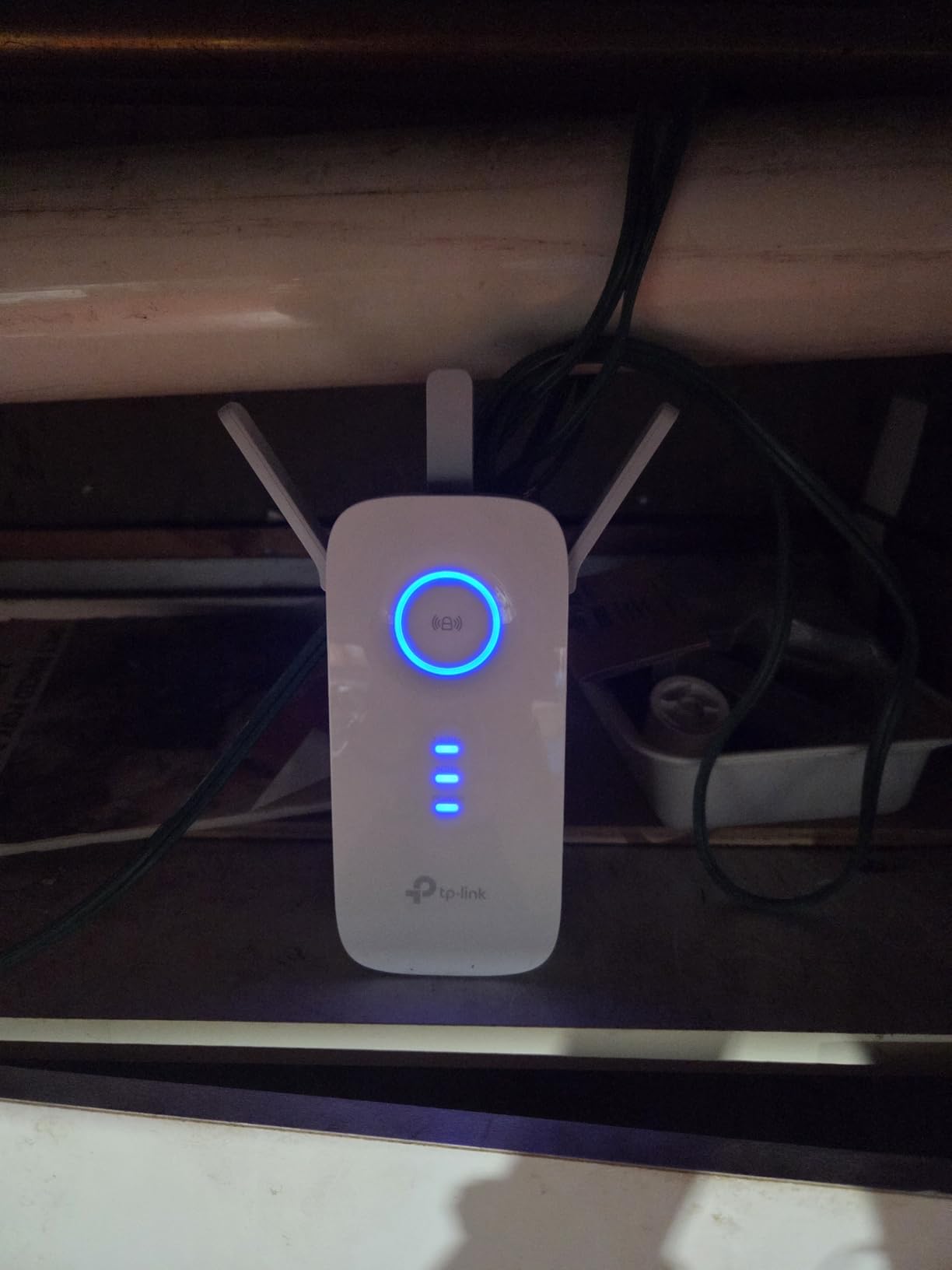 TP-Link AX3000 WiFi 6 Range Extender Internet Booster(RE700X), Dual Band, AP Mode w/Gigabit Port, OFDMA, Beamforming, APP Setup, OneMesh Compatible customer photo 1