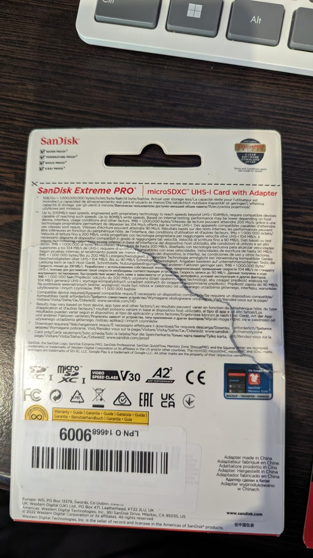 SanDisk 64GB Extreme PRO microSDXC Card + SD Adapter + RescuePro Deluxe, up to 200 MB/s, with A2 App Performance, for Smartphones, Action Cameras or Drones UHS-I Class 10 U3 V30 customer photo 2