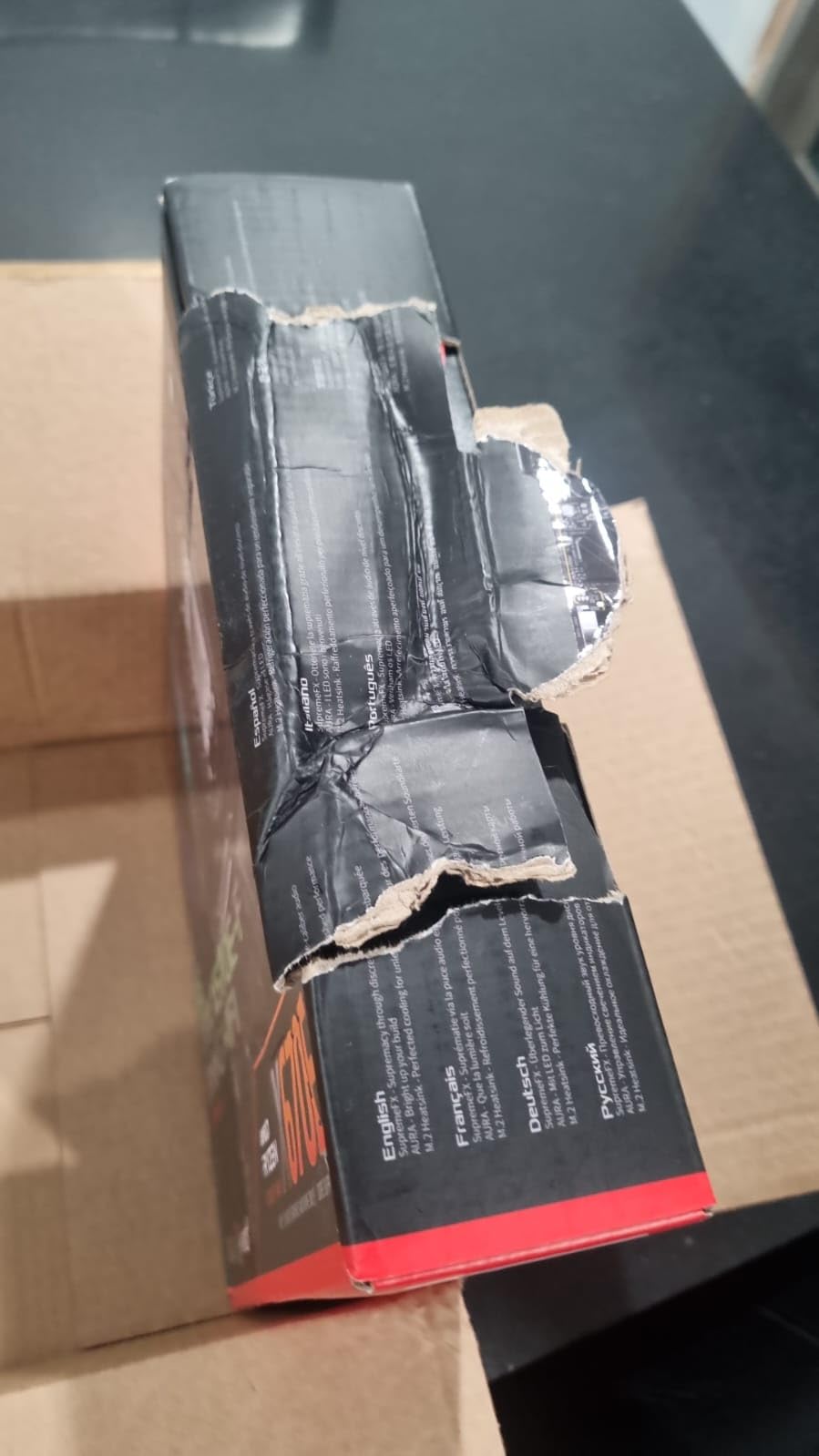 ROG STRIX X670E-F GAMING WIFI AMD X670 AM5 Ryzen Desktop 9000 8000 & 7000 ATX motherboard, 18+2 power stages, DDR5, 4x M.2 slots with heatsink, PCIe 5.0, USB 3.2 Gen 2x2, WiFi 6E, AI Cooling II customer photo 1