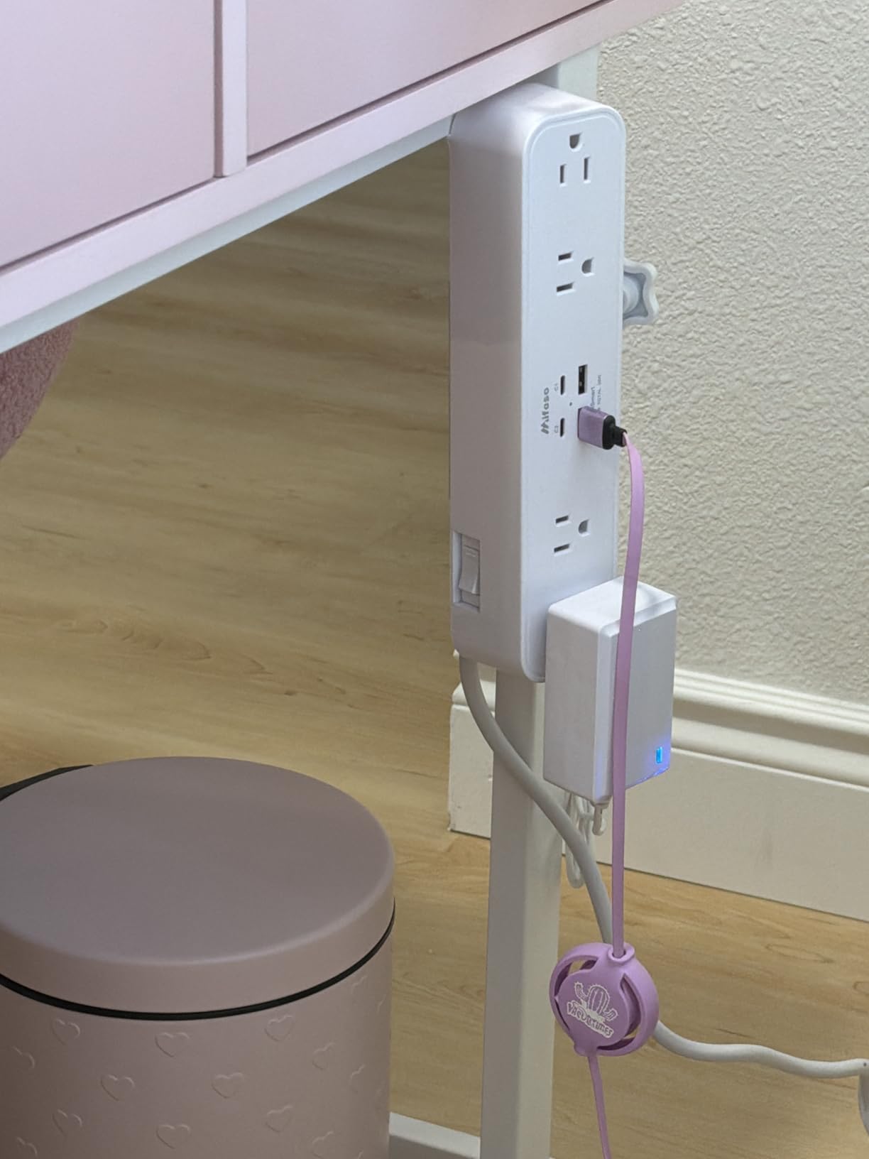 Desk Clamp Power Strip, 4 AC Outlets 4 USB Ports, Fit 1.7in Tabletop Edge, PD 20W Flat Plug Charging Station, 6FT Extension Cord for Dorm, Office, Gaming Room customer photo 2