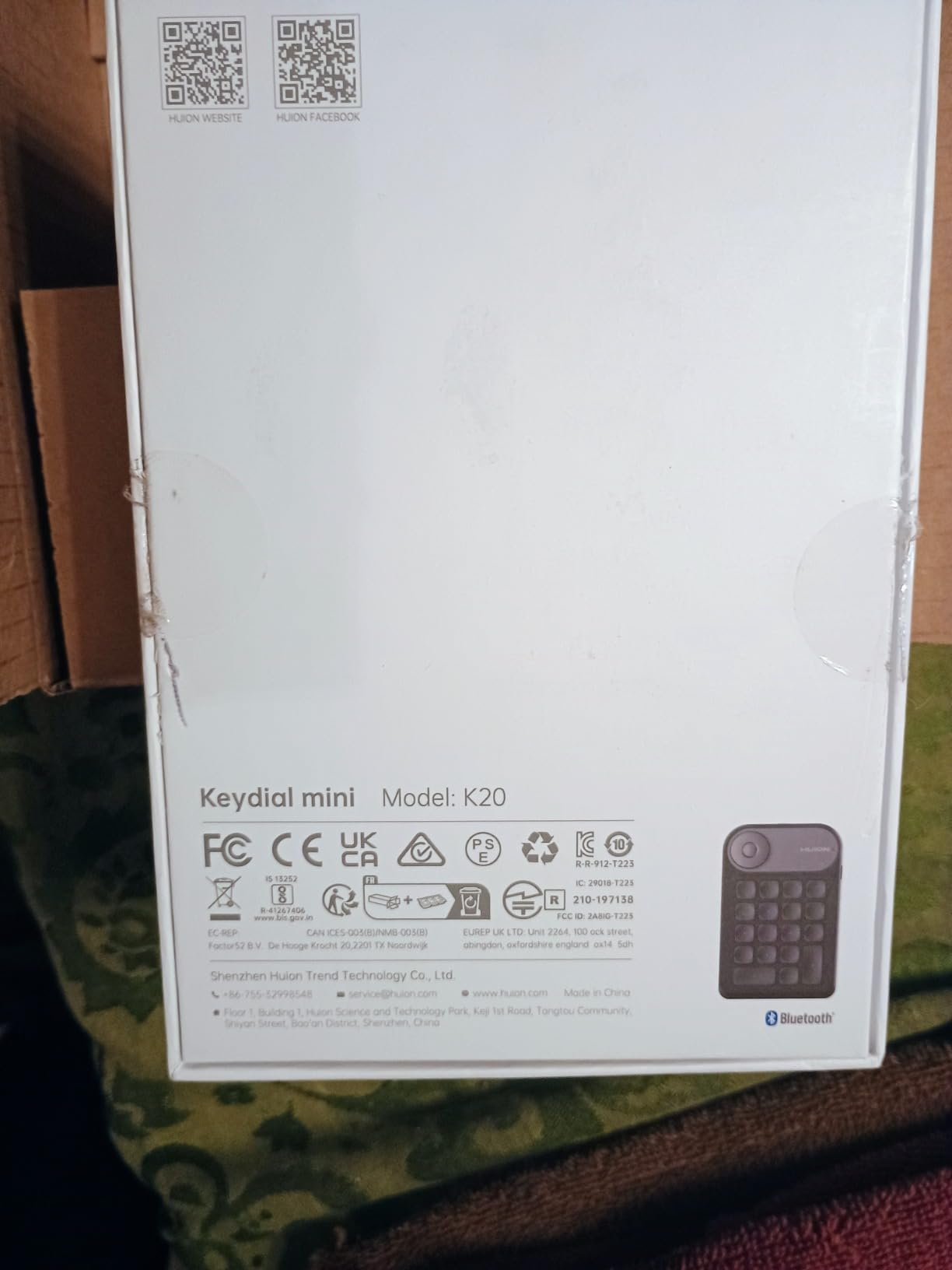 HUION Keydial Mini Bluetooth Programmable Keypad with Dial 18 Shortcut Keys | 5 Keys Anti-ghosting Macro Keypad, Wireless Shortcut Keyboard for Drawing Tablet, PC, MacBook, Surface Pro, Editing, Gaming customer photo 2