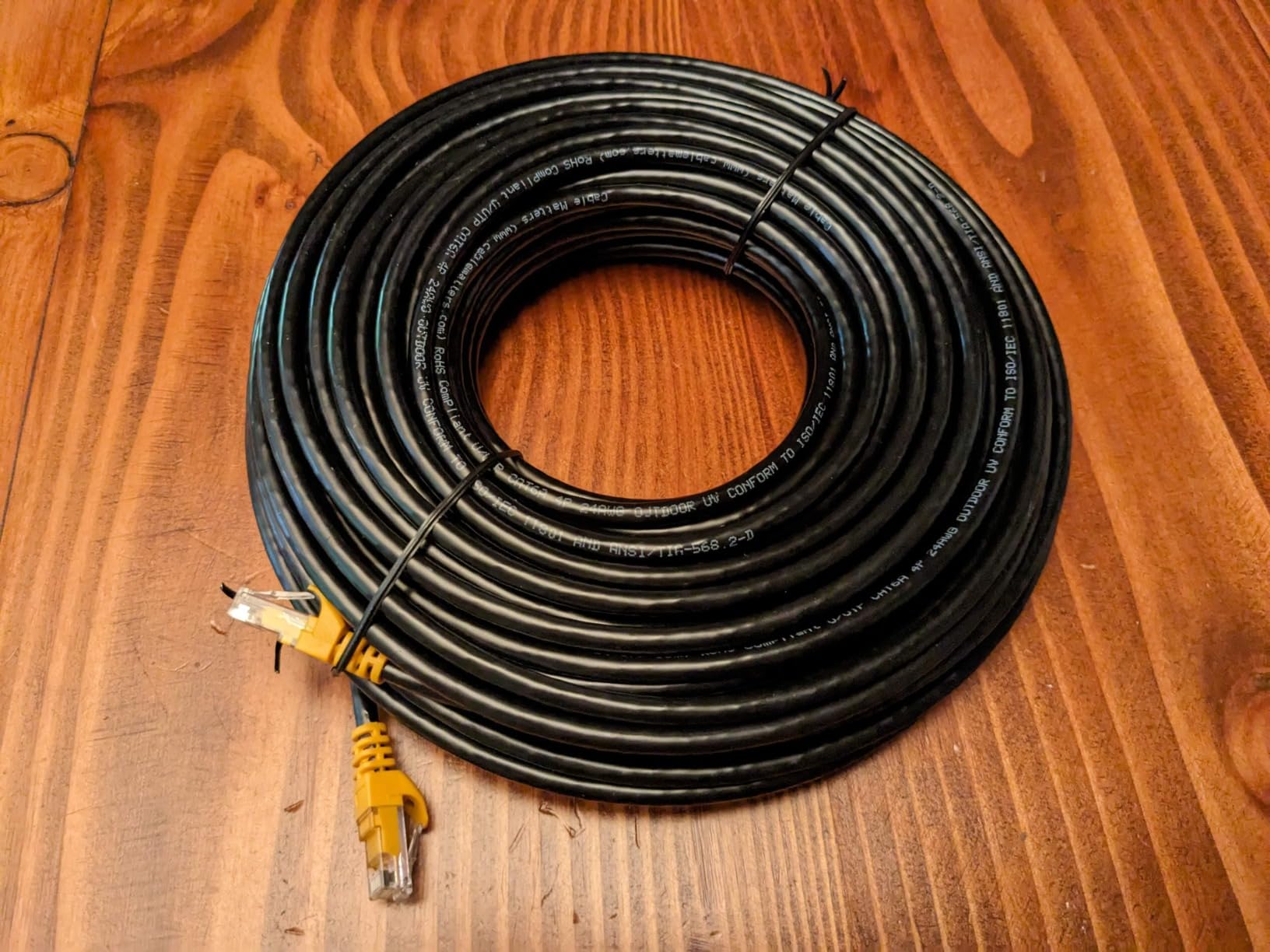 Cable Matters 10Gbps 24AWG Pure Copper Outdoor Cat 6A Ethernet Cable, 100ft | Direct-Burial Rated, Waterproof/Weatherproof, 500MHz, Long Cat6a PoE Cord customer photo 1