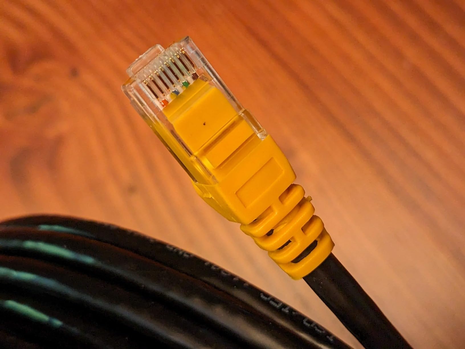 Cable Matters 10Gbps 24AWG Pure Copper Outdoor Cat 6A Ethernet Cable, 100ft | Direct-Burial Rated, Waterproof/Weatherproof, 500MHz, Long Cat6a PoE Cord customer photo 2