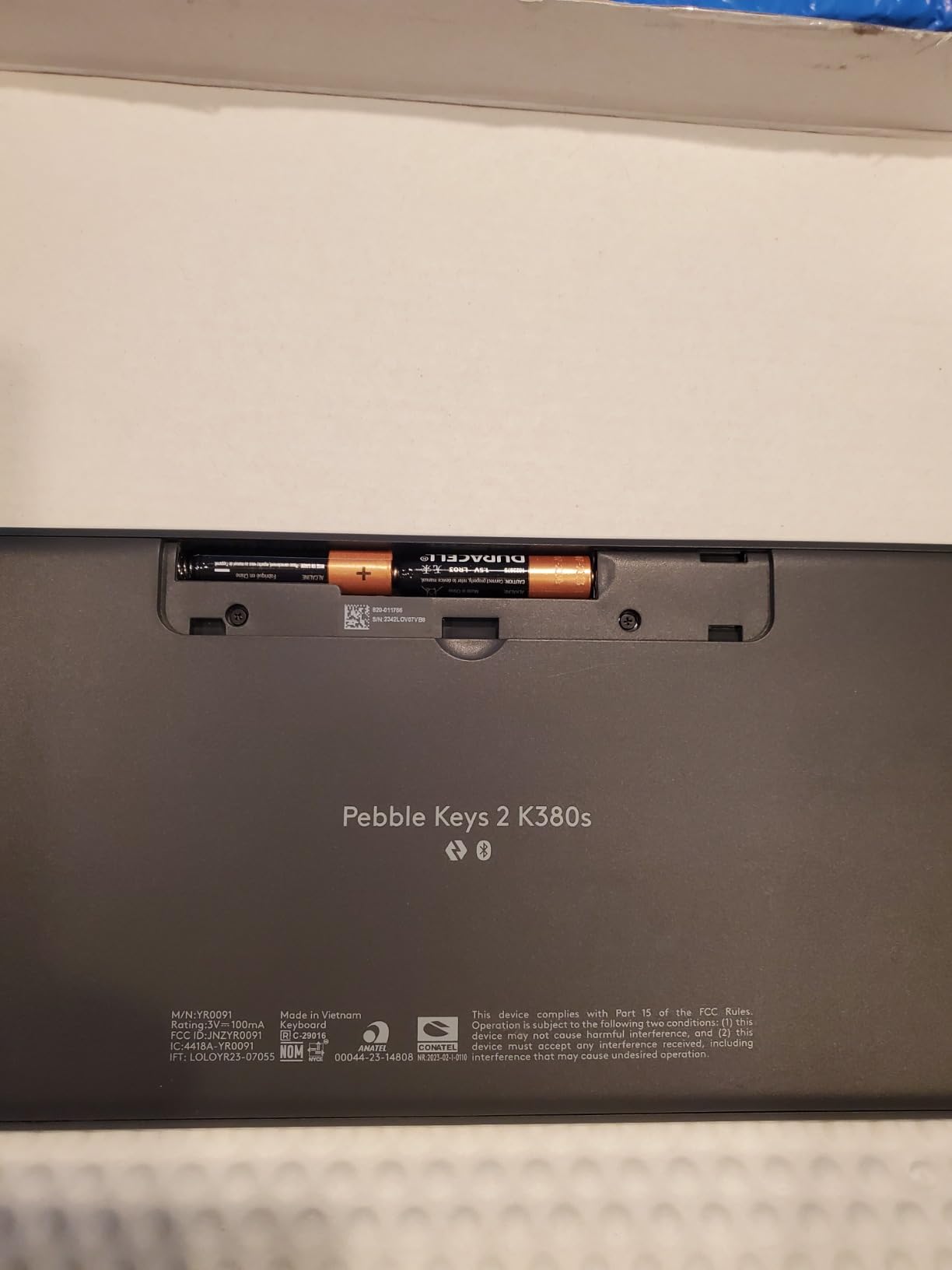 Logitech Pebble Keys 2 K380s Wireless Bluetooth Keyboard - Tonal Graphite customer photo 2
