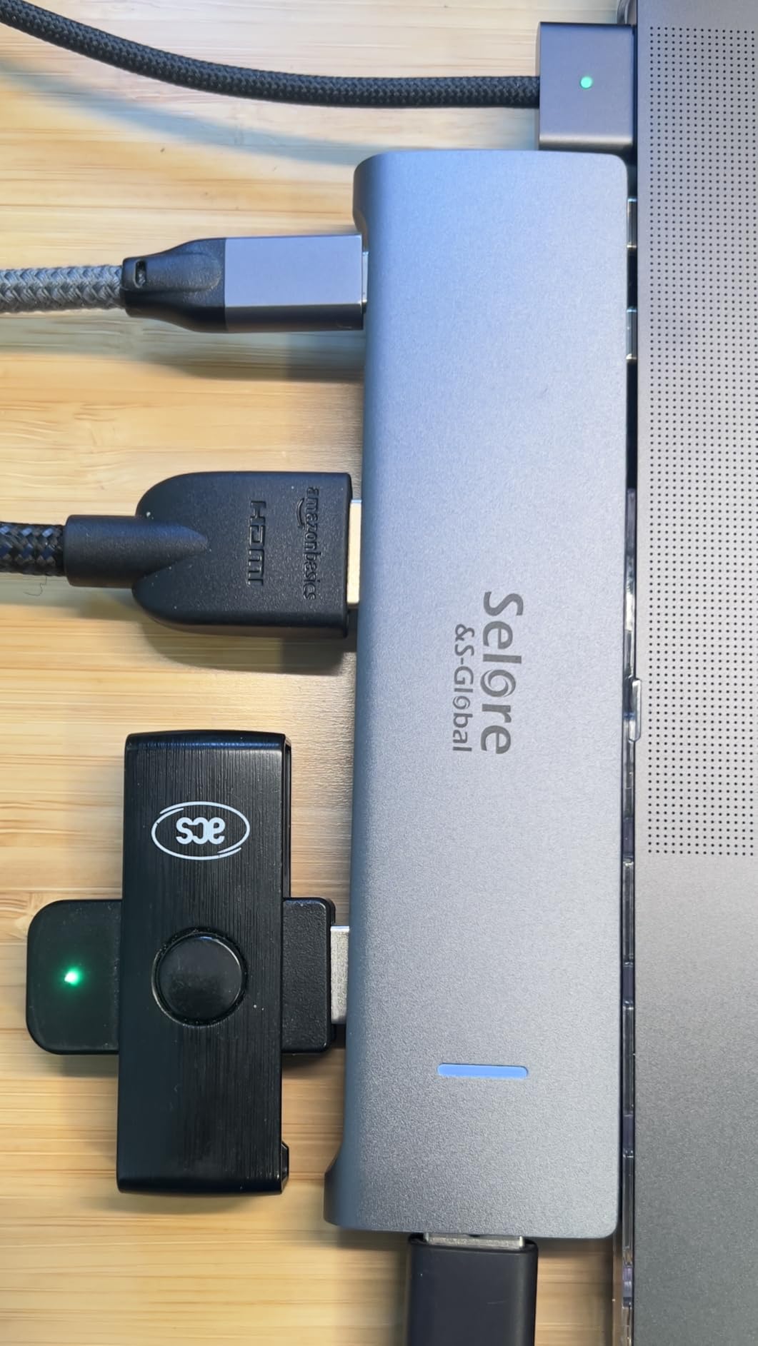 Selore USB C Docking Station Dual Monitor, USB C to Dual HDMI Adapter | Dual 4K@60Hz HDMI Ports, PD Charging, SD/microSD, USB A&C 3.0 Ports,Laptop Docking Station for Dell XPS/HP/Lenovo/Surface etc customer photo 1