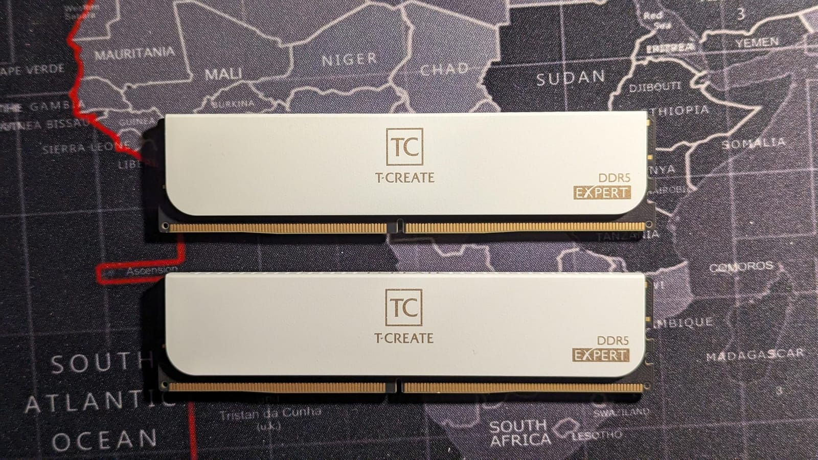 TEAMGROUP T-Create Expert CL30 Overclocking 10L DDR5 32GB Kit (2 x 16GB) 6000MHz (PC5-48000) Intel XMP 3.0 & AMD EXPO Compatible Desktop Memory Module Ram White - CTCWD532G6000HC30DC01 customer photo 2