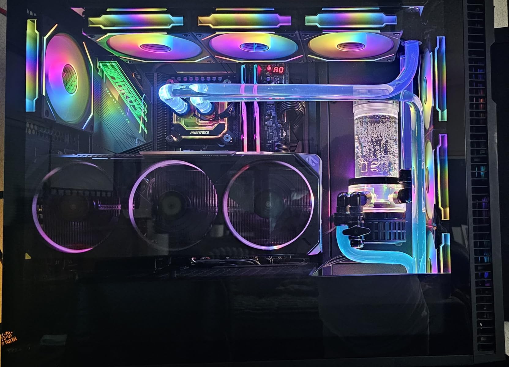 Lian Li UNI Fan SL-Infinity 120mm Reverse Blade-Single Pack-ARGB Fan (Non-Wireless) -Daisy-Chain Design-Infinity Mirror-Cable Management-Customizable Lighting Effects-Black-(UF-RSLIN120-1B) customer photo 1