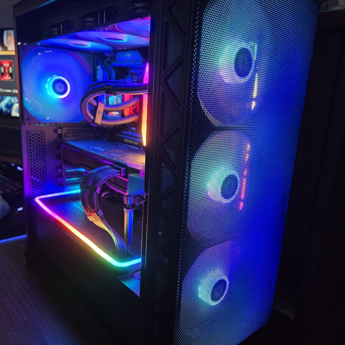 MONTECH AIR 903 MAX High Airflow E-ATX PC Case, 4x140mm PWM Fans, Black | 400mm GPU Support, 360mm Radiator Support, Tempered Glass, USB-C, 3 ARGB Intake Fans, Vertical GPU Mount Support customer photo 2