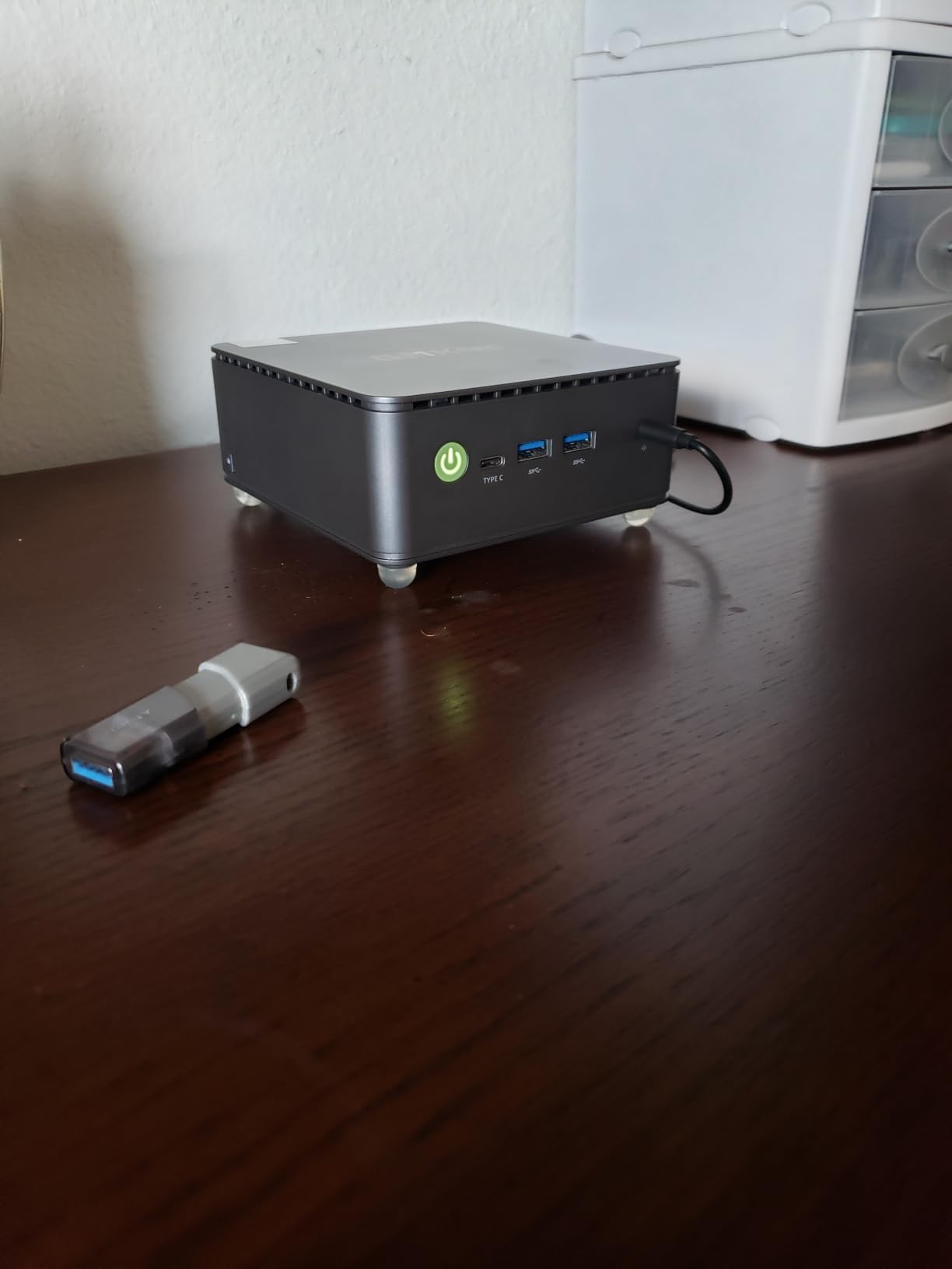 GMKtec Mini PC, G11 AMD Ryzen Embedded R2514 (Beats 4300U/N150), 16GB DDR4 RAM 512GB PCIe M.2 SSD, Business Office Personal Desktop Computer Dual NIC 2.5GbE USB-C HDMI Triple Display customer photo 2