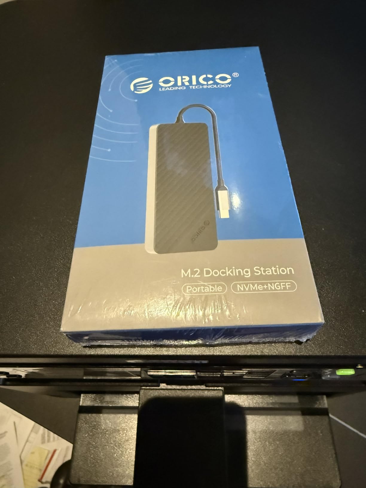 ORICO USB-C Hub with M.2 SSD Enclosure, 8-in-1 USB C Docking Station Fits M.2 NVMe/SATA SSD, 10Gbps, 4K@60Hz HDMI, 100W PD, SD/TF Card Reader customer photo 1