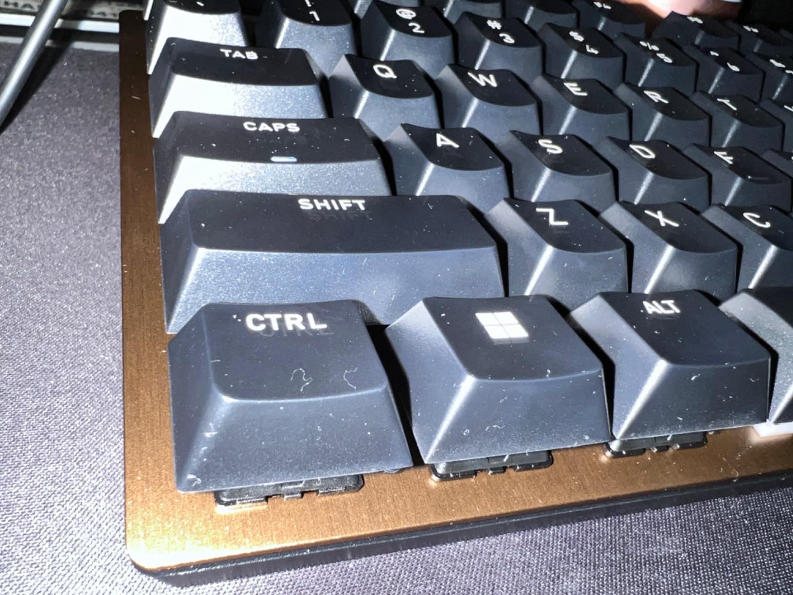 Cherry KC 200 MX Wired Mechanical Office Keyboard MX2A Silent RED Switches | Modern Design, Aluminum Surface, USB-A Connection, Black/Bronze, Quiet Keys customer photo 2