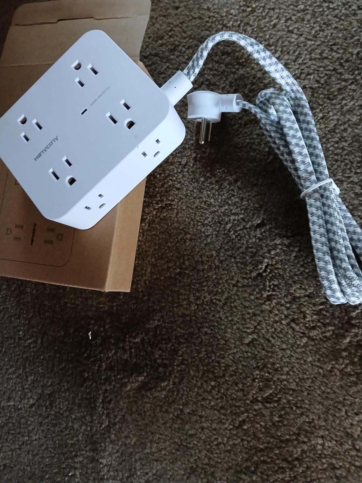 HANYCONY Surge Protector Power Strip, 1080J, 5 Ft Braided Extension Cord | 8 Outlets 4 USB Ports (2 USB C), Outlet Extender, Flat Plug, Wall Mount, Desk Charging Station, Home Office, Dorm Room ETL customer photo 2