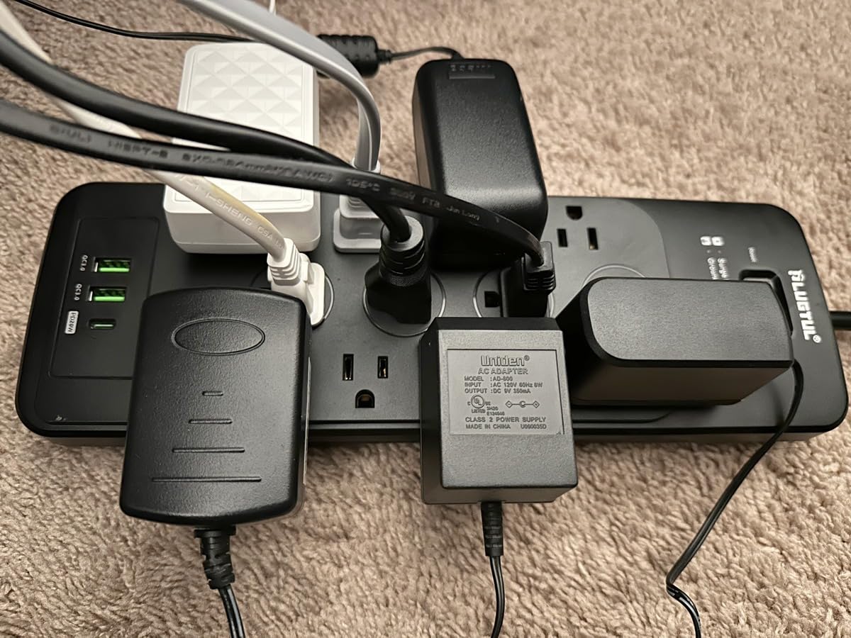 PLUGTUL Surge Protector Power Strip 5FT | Black Surge Protector with 12 Outlets - Spacious Design for Large Plugs, Flat Plug, 4080J, 20W USB C Charging, ETL Listed customer photo 1