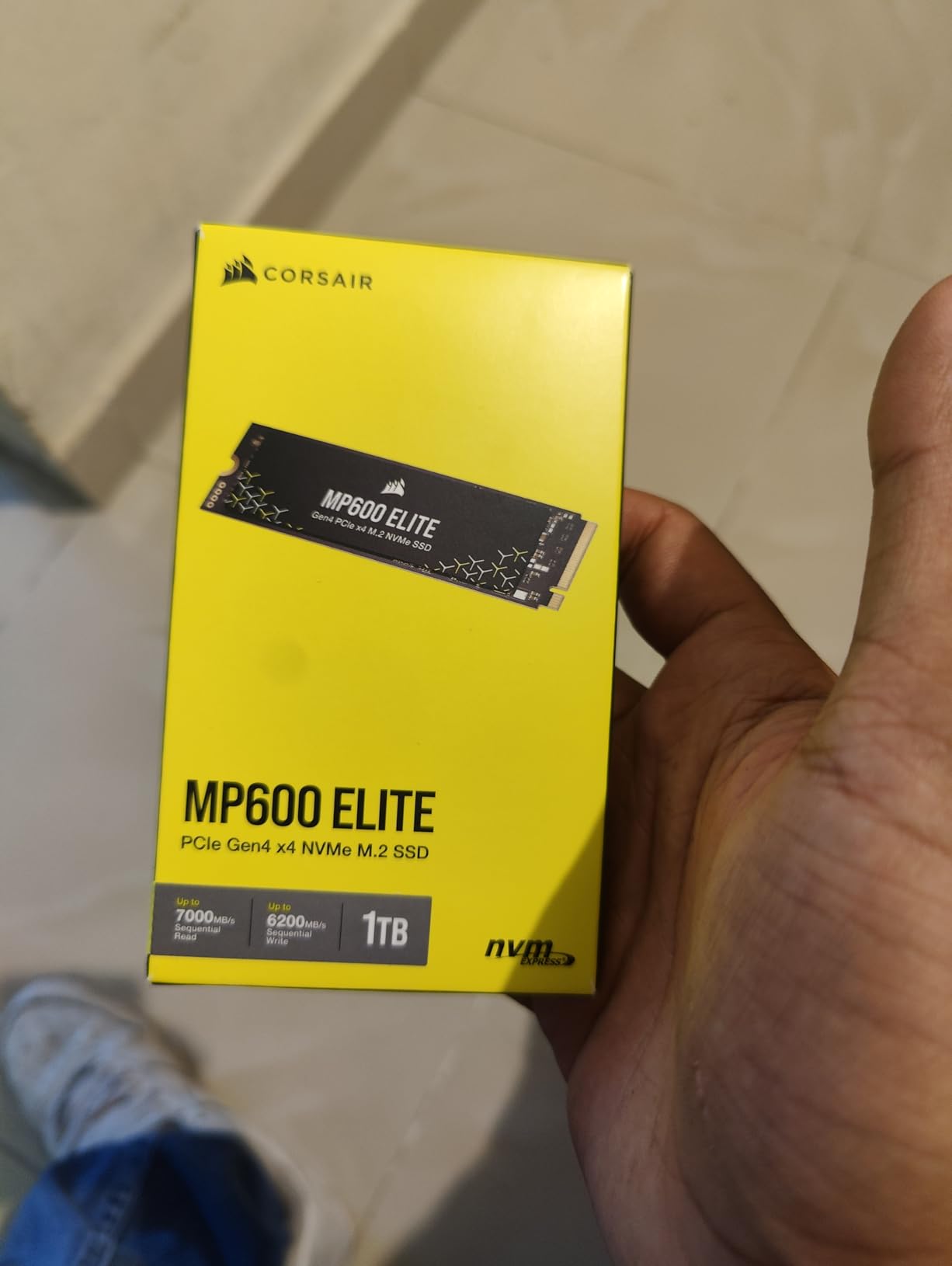Corsair MP600 Elite 1TB M.2 PCIe Gen4 x4 NVMe SSD - M.2 2280 - Up to 7,000MB/sec Sequential Read - High-Density 3D TLC NAND - Black customer photo 2