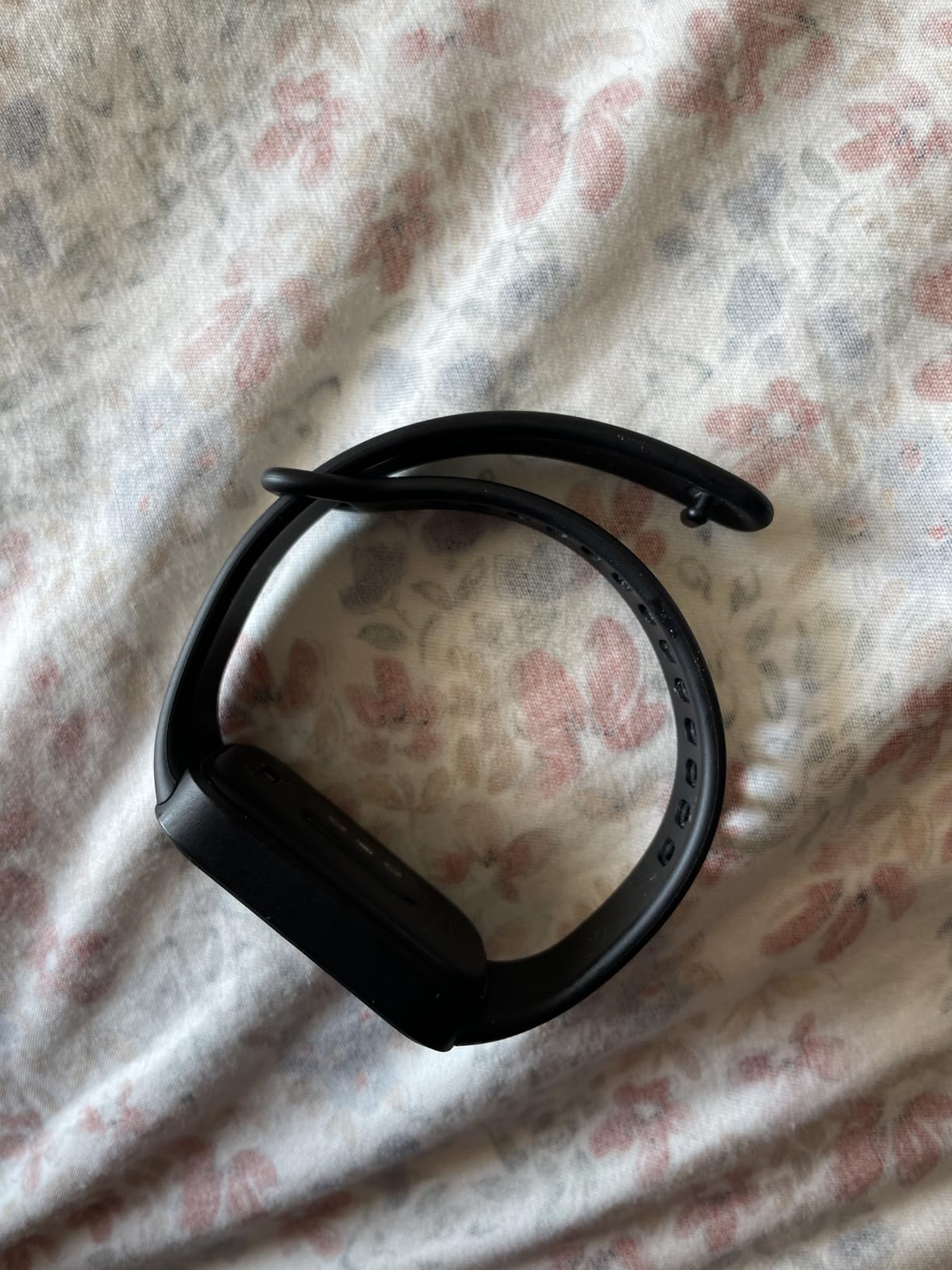 Xiaomi Smart Band 9 Active Global Version, 1.47'' 60Hz Display, 18-Day Battery, 5ATM Waterproof Fitness Tracker with All-Day Health Monitor, 50 Sports Modes (Black) customer photo 1