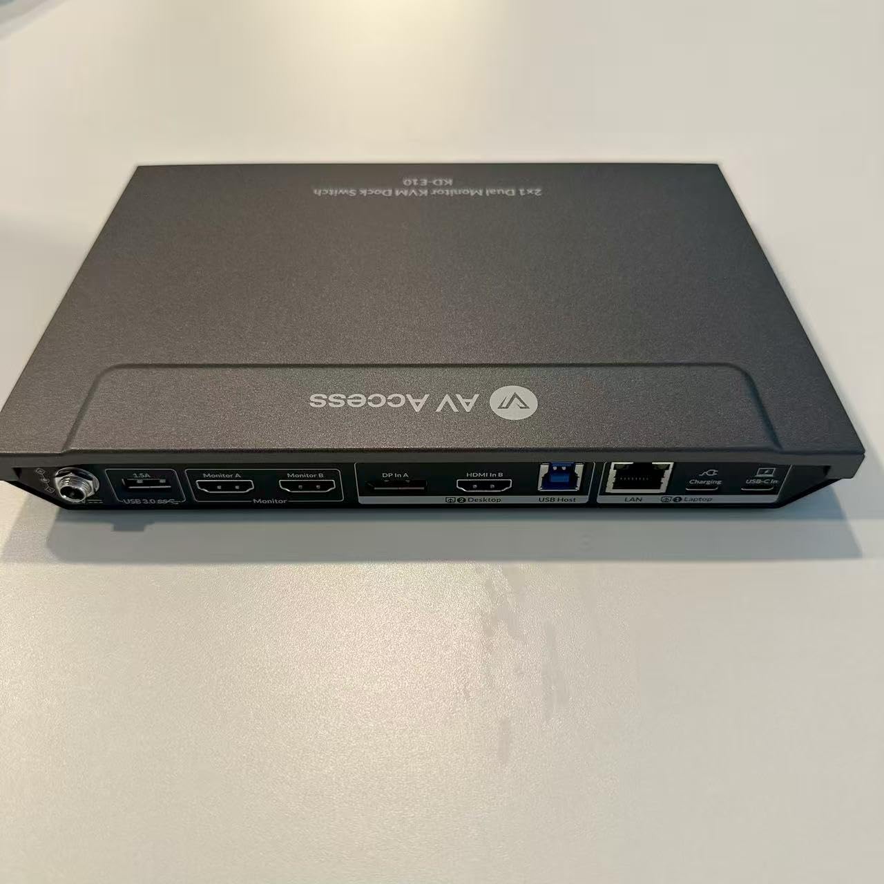 AV Access KVM Switch Docking Station for 2 Monitors 2 Computers | 4K KVM Switch Dual Monitor for Laptop & Desktop, EDID, 1G Ethernet, 100W USB-C Charging, 3X USB 3.0, Ideal for Home Office customer photo 2
