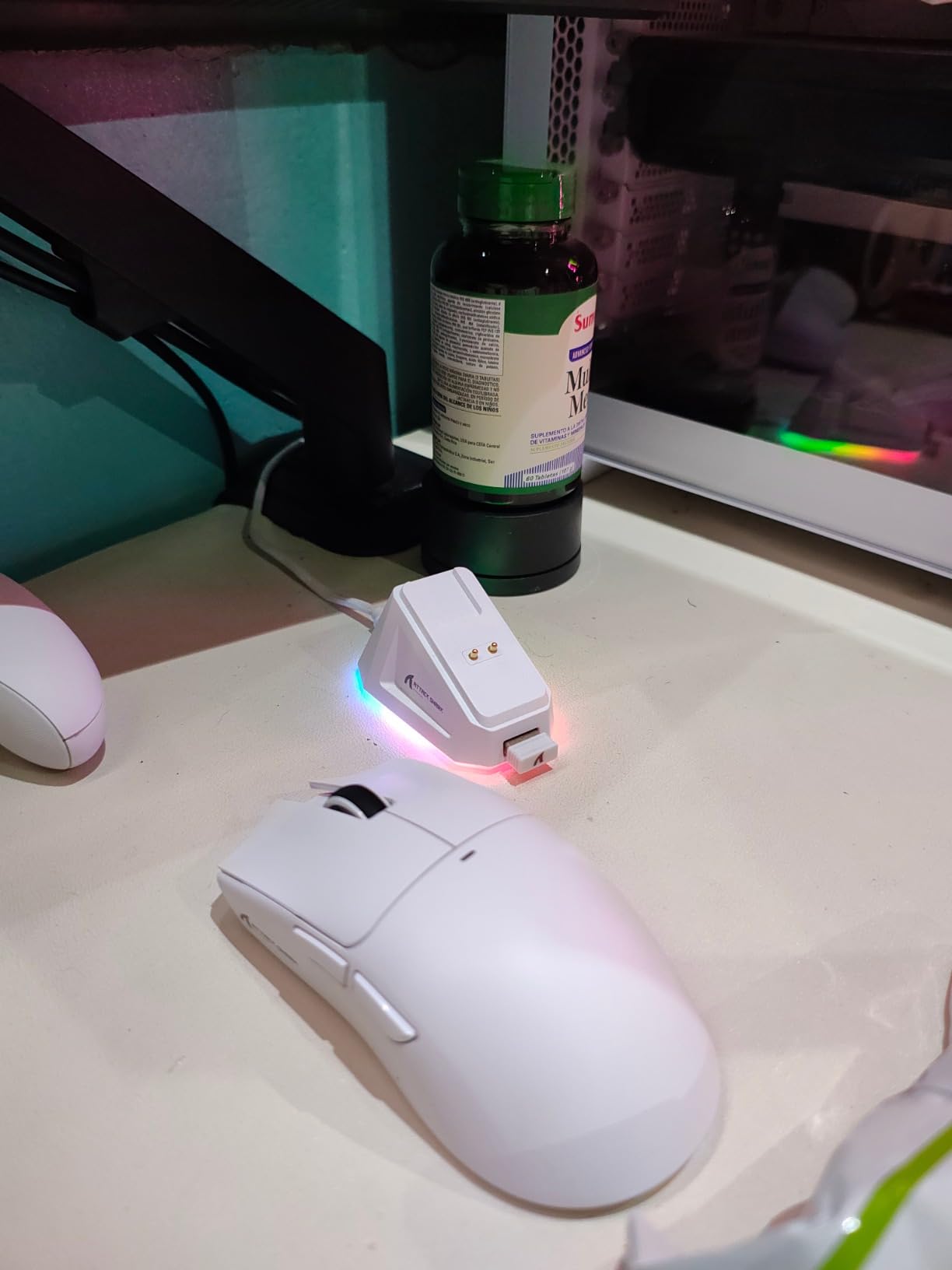 ATTACK SHARK X11 Wireless Gaming Mouse, PAW3311 Sensor, Lightweight, RGB Charging Dock, 22,000 DPI, Tri-Mode Connectivity, 5 Programmable Buttons - Black customer photo 1