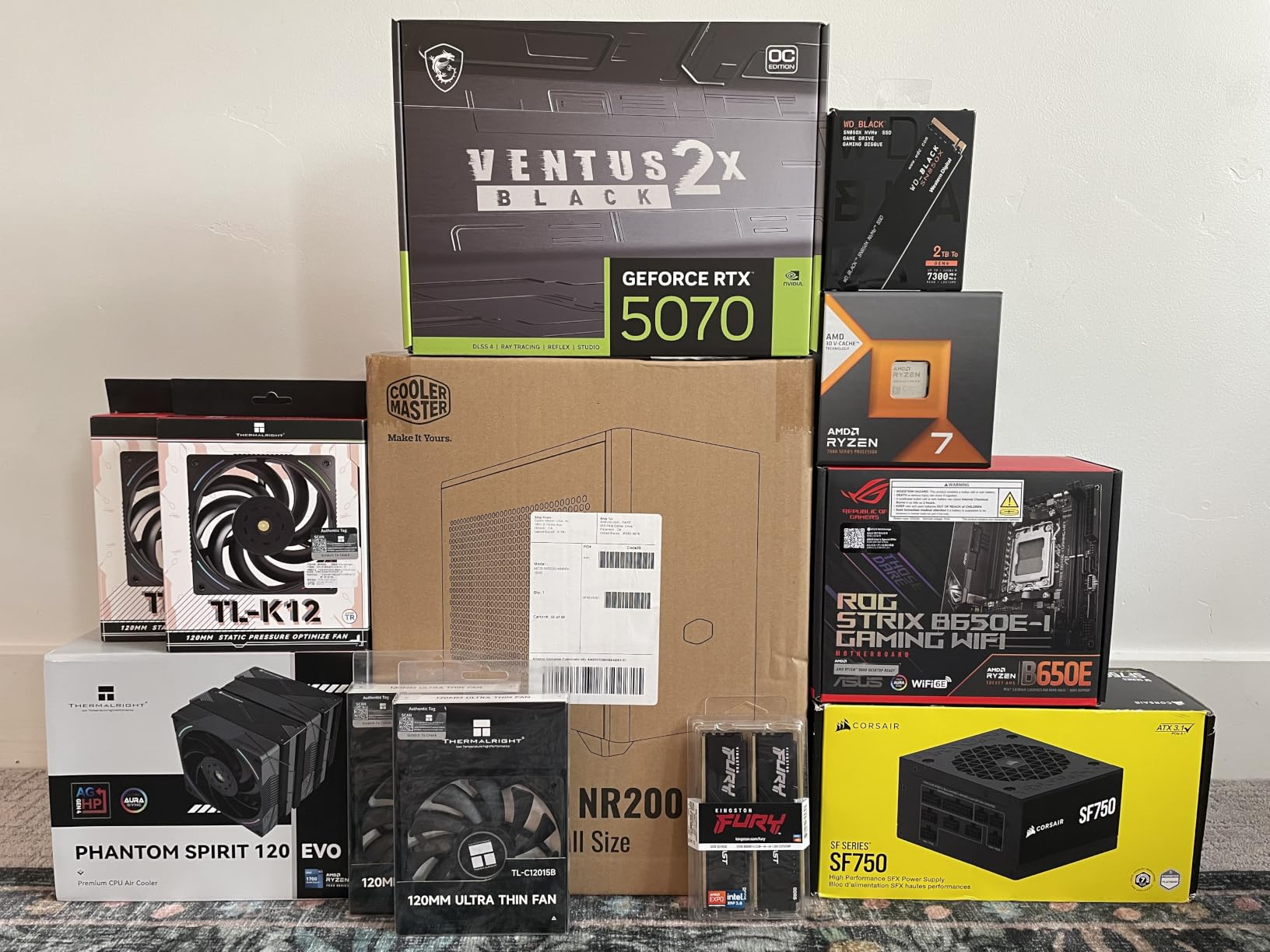 CORSAIR SF750 (2024) Small ATX 3.1 PCIe 5.1 750W Power Supply - Black | Low-Noise, Fully Modular, 80 PLUS Platinum, Zero RPM Mode, SFX-to-ATX Bracket Included, NA customer photo 1
