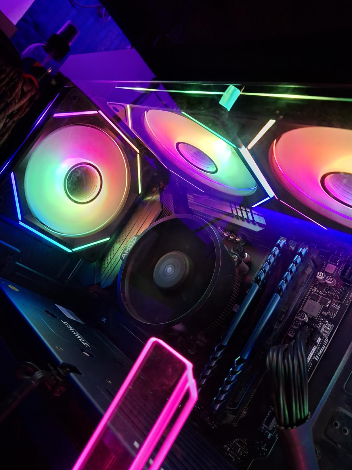 AsiaHorse AMICI-5GT RGB PC Fans, Infinity Mirror ARGB Fans HDB Bearing Fan Speeds Up to 1800 RPM with 24 LED Lights, Reverse Blade Fan Compatible Motherboard Aura SYNC (Not Wireless Connection) customer photo 1