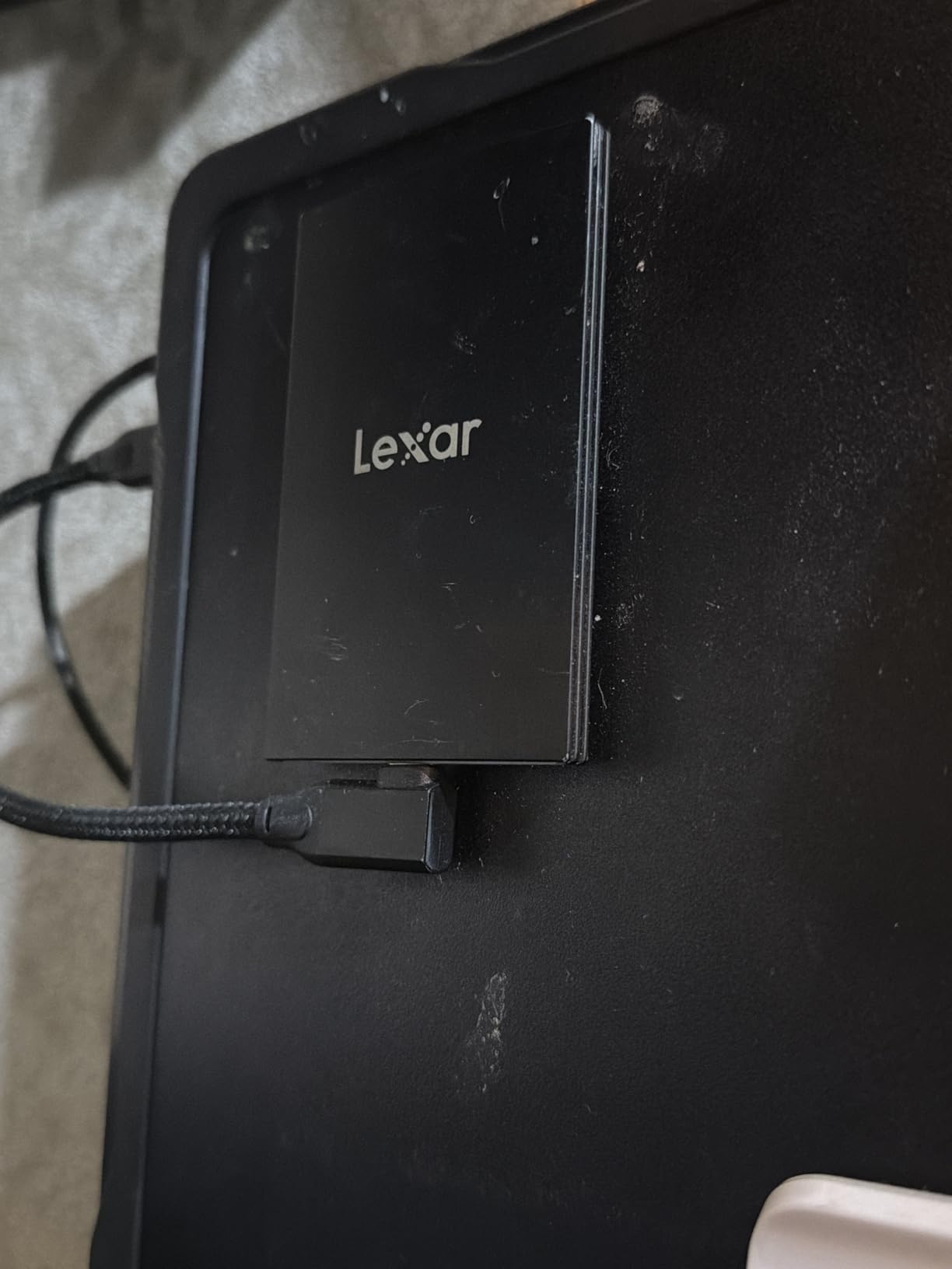Lexar 1TB SL500 External SSD, 2000MB/s Read, USB 3.2 Gen 2x2, Slim | Compatible w/ Type-C Laptops, iPhone 15/16, Smartphones, Tablets, PS5, Xbox, Lightweight, Apple Pro Res, LSL500X001T-RNBNU customer photo 1