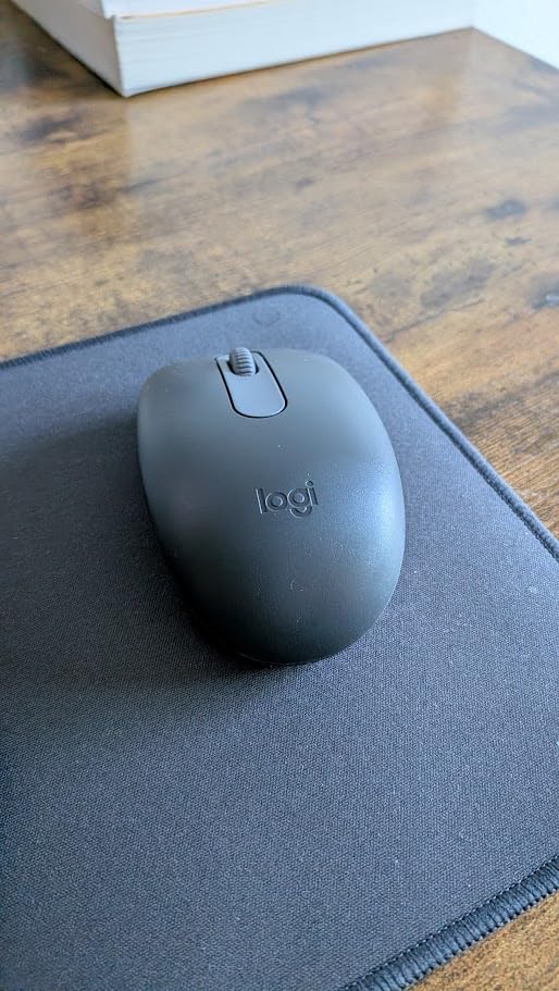 Logitech M196 Compact Ambidextrous Bluetooth Wireless Mouse - Graphite | Bluetooth connectivity, no USB receiver, quiet clicks, 3 non-customizable buttons, 12-month battery life, PC Mac compatible customer photo 2