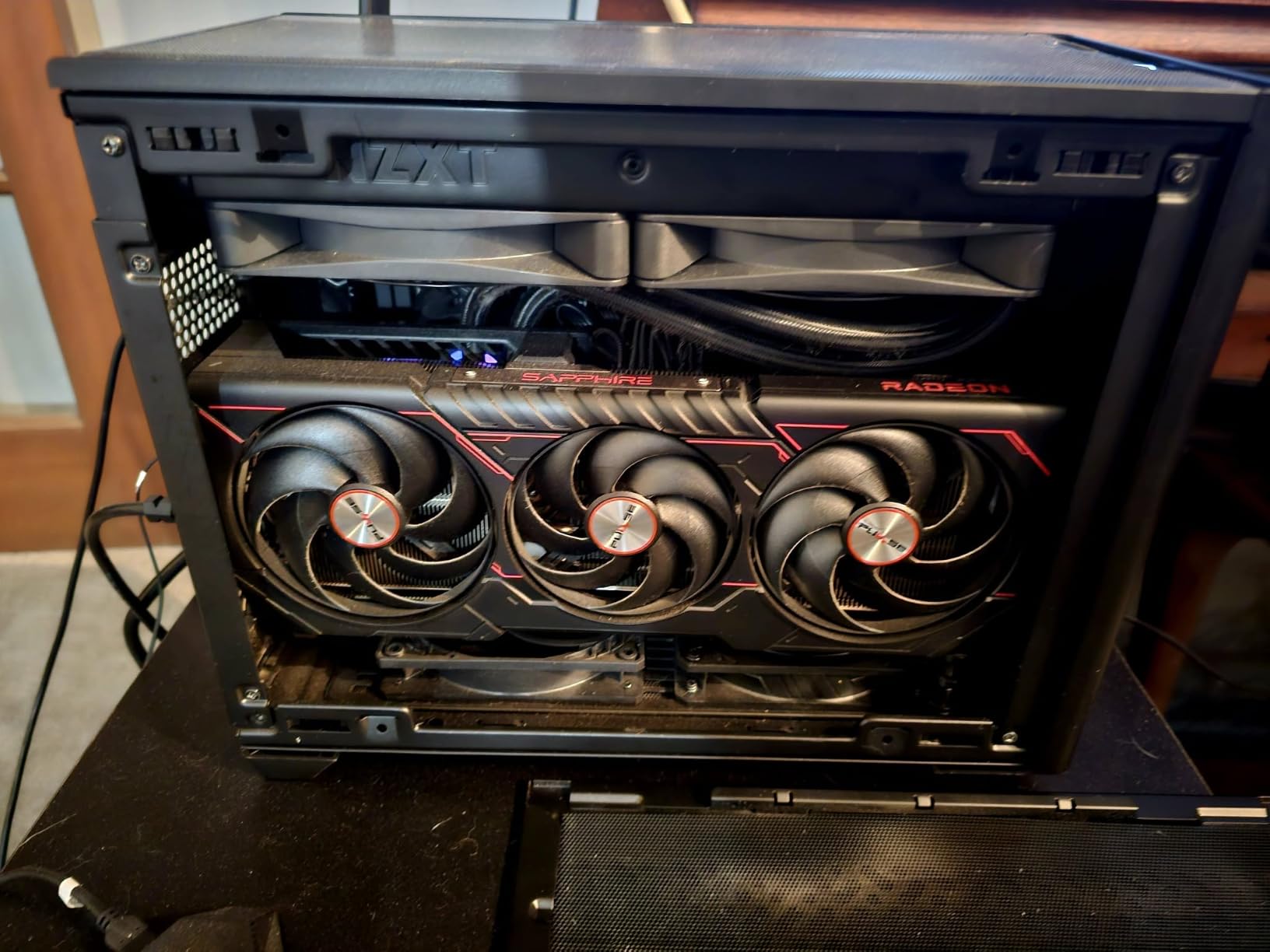 ASUS ROG STRIX X870-I GAMING WIFI AMD AM5 X870 Mini ITX motherboard, 10+2+1 power stages, Dynamic OC Switcher, Core Flex, DDR5 AEMP, WiFi7, 2x M.2, PCIe 5.0, Q-Release Slim, USB4, AI OCing & Networking customer photo 2