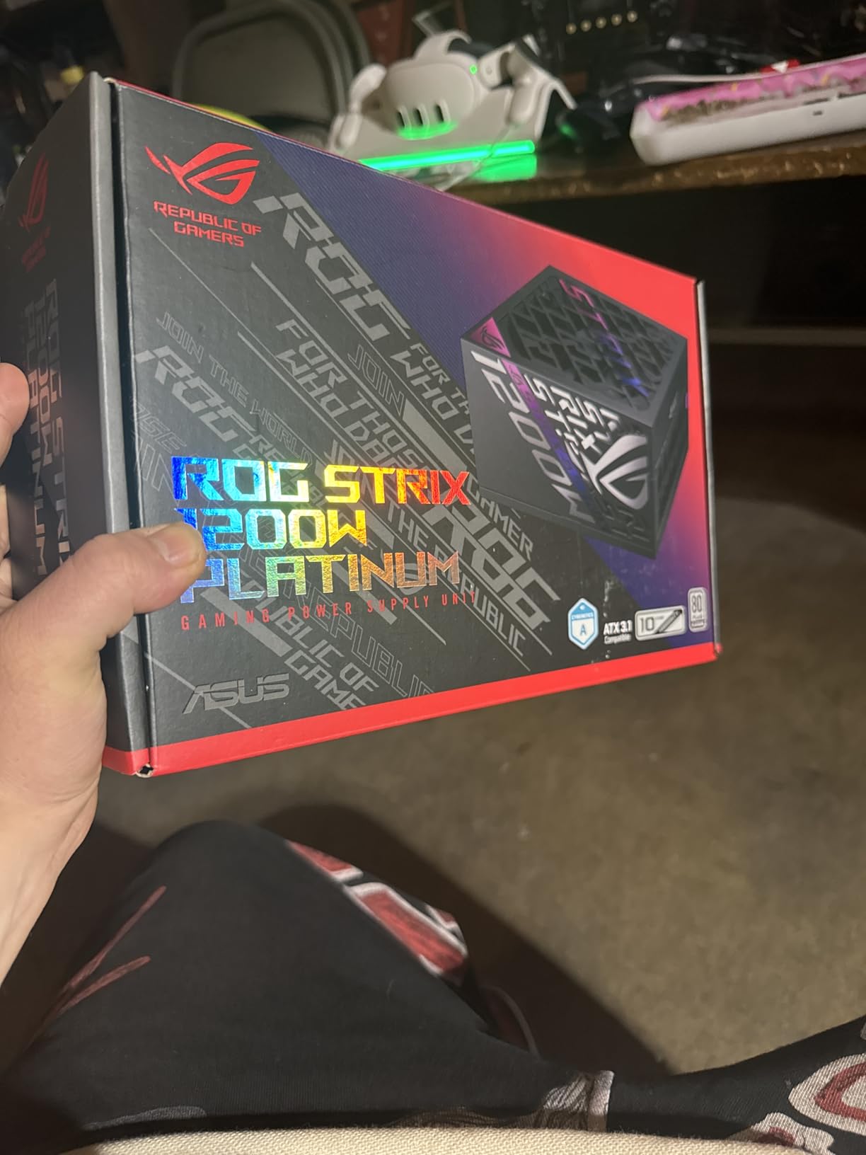 ASUS ROG Strix 1200W Platinum (Fully Modular Power Supply, 80 Plus Platinum Certified, ATX 3.1, GaN MOSFET, GPU-First Intelligent Voltage Stabilizer, 10-Year Warranty) customer photo 1