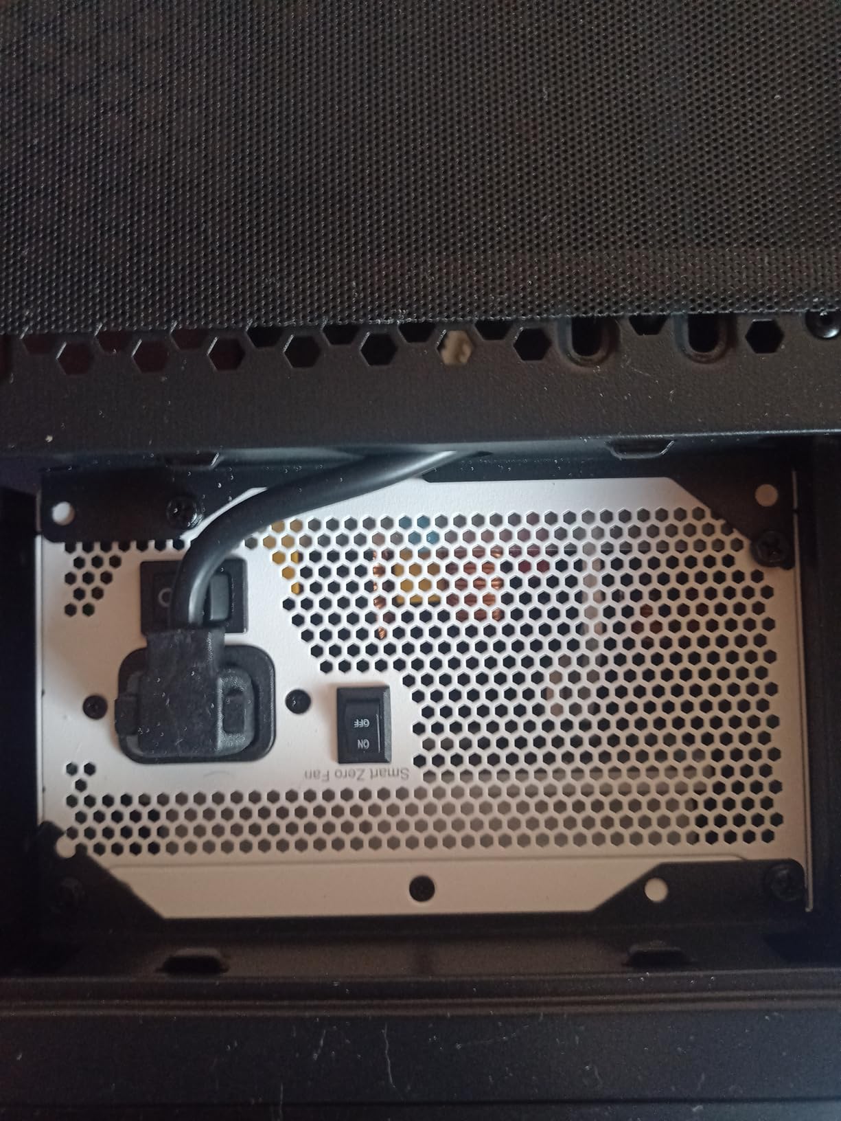 Thermaltake Toughpower GT 750W Snow ATX 3.1 Power Supply; 80 Plus Gold Efficiency; Smart Zero Fan; Native 600W PCIe 5.1 Connector; PS-TPT-0750FNFAGU-W; 5 Year Warranty customer photo 1